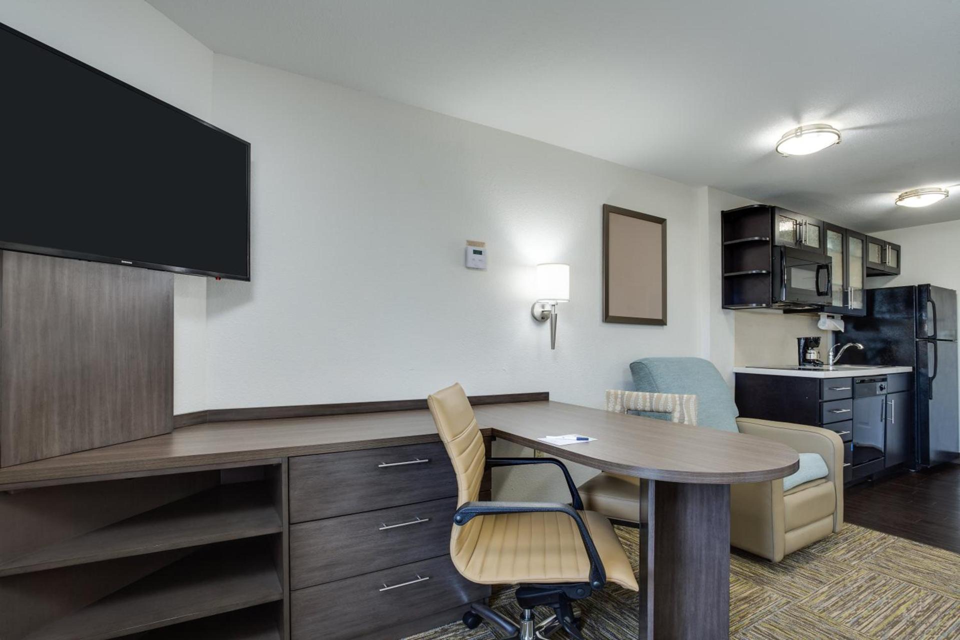 Candlewood Suites Fort Lauderdale Airport-Cruise by IHG photo 12