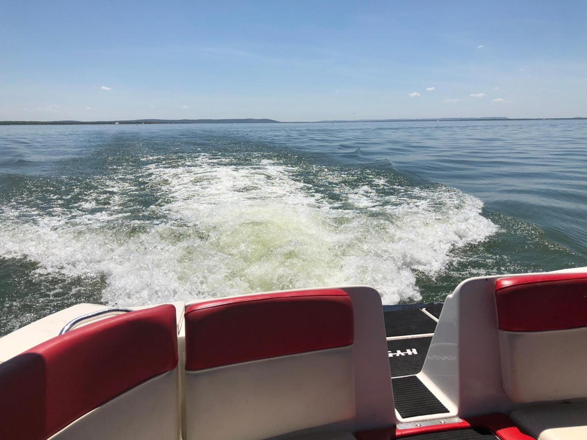 Oasis Lake Buchanan photo 12