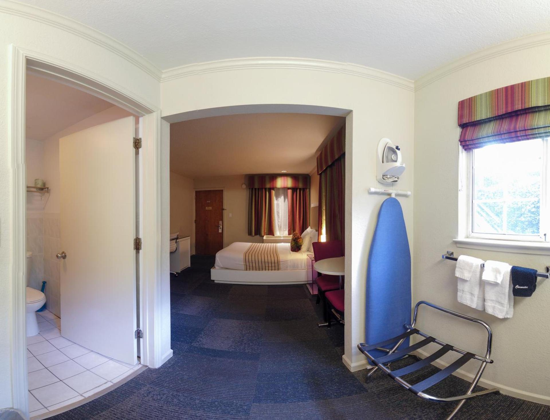 Inn at Golden Gate photo 10