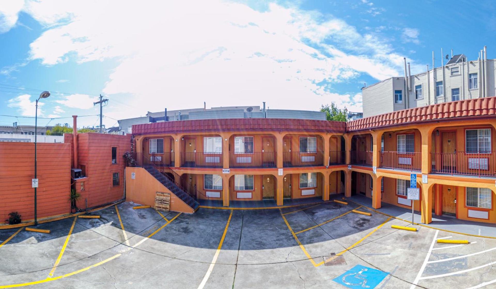 Inn at Golden Gate photo 23