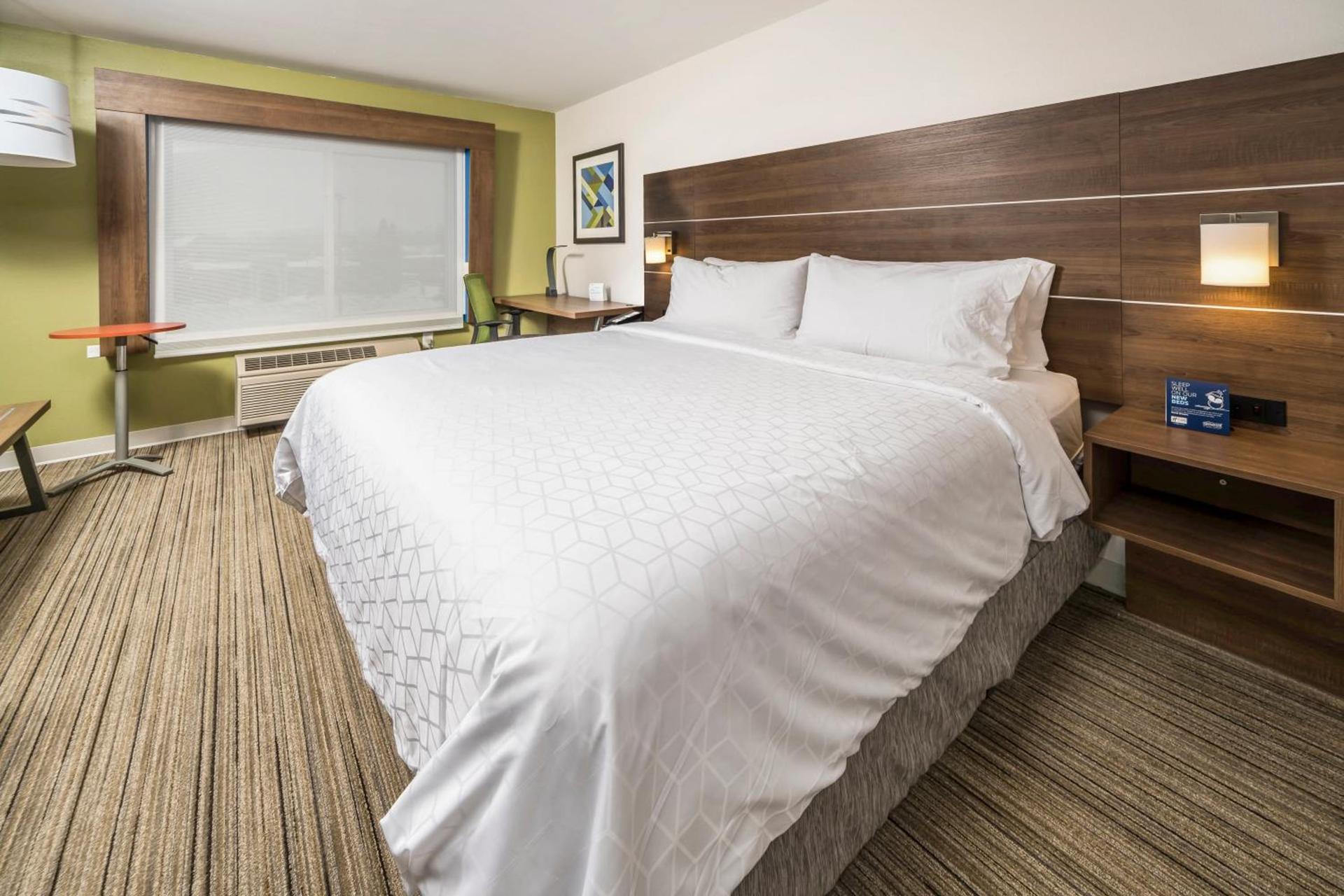 Holiday Inn Express Indianapolis South by IHG photo 60