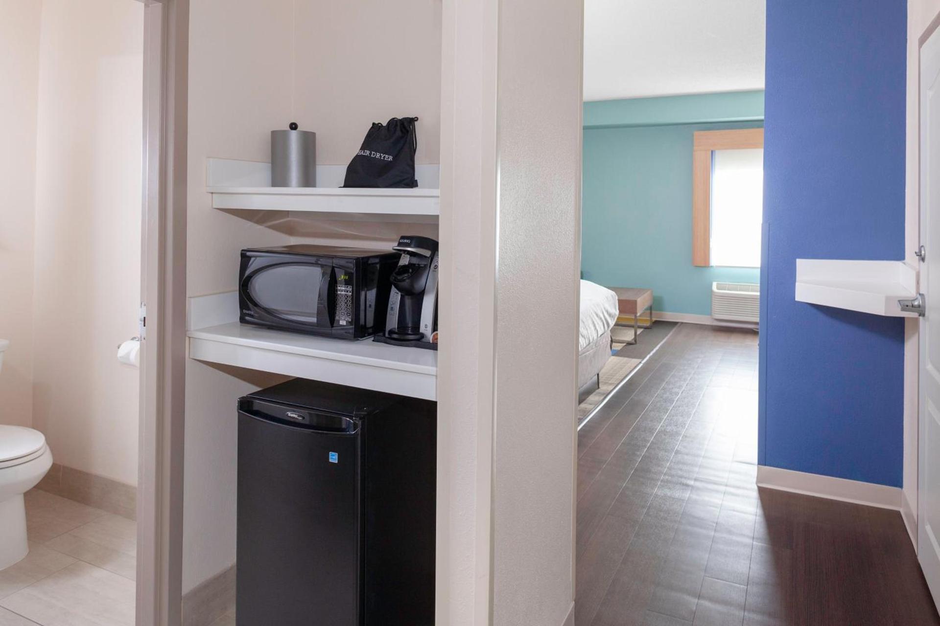 Holiday Inn Express Myrtle Beach-Broadway at the Beach by IHG photo 19