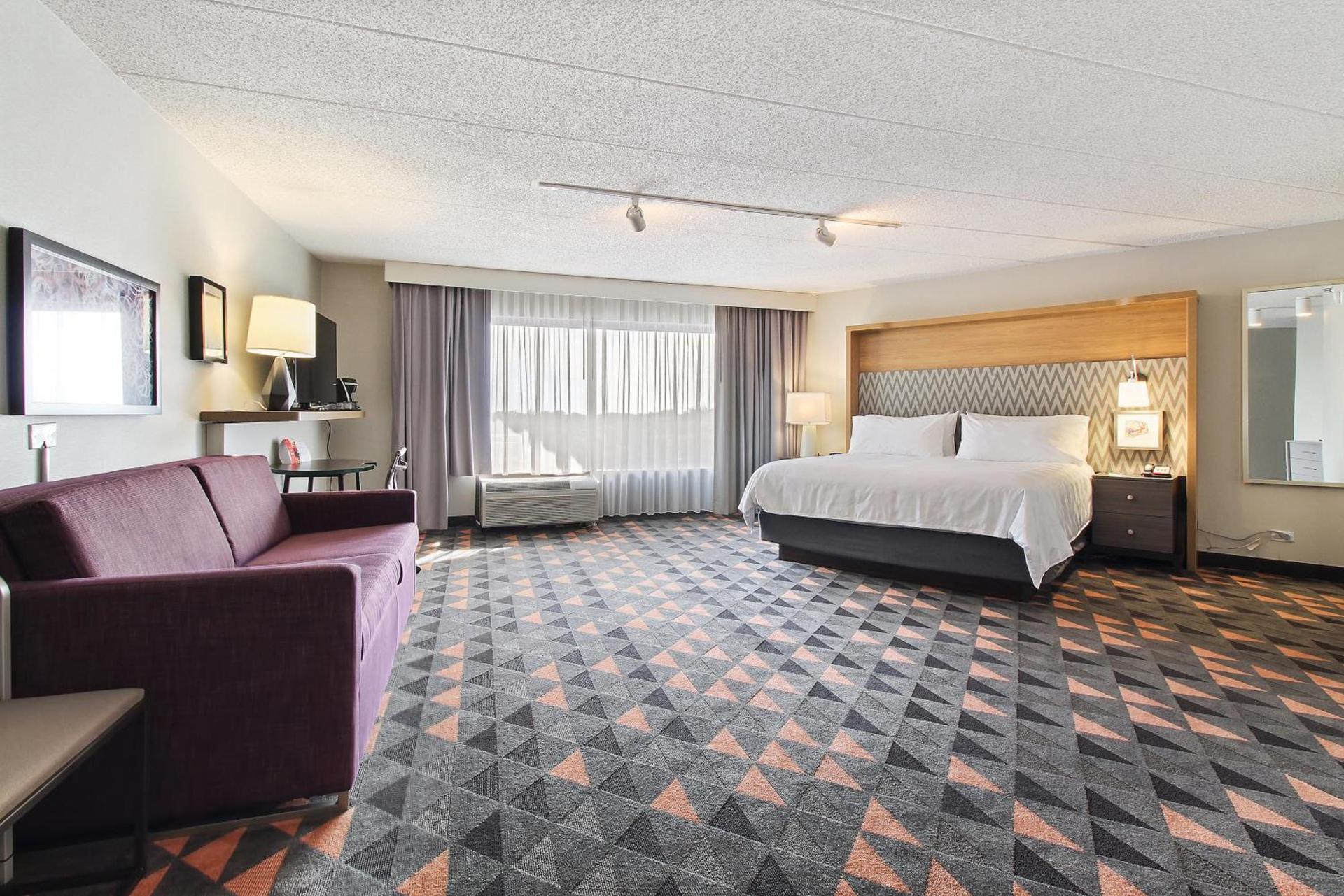 Holiday Inn Chicago Nw Crystal Lk Conv Ctr by IHG photo 33