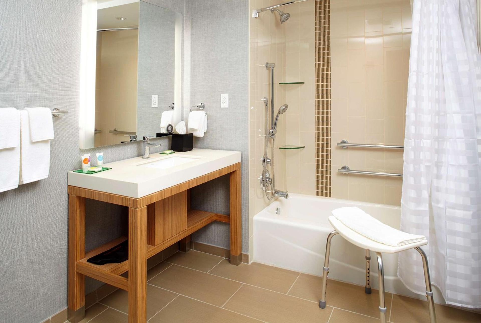 Hyatt Place Miami Airport East photo 74