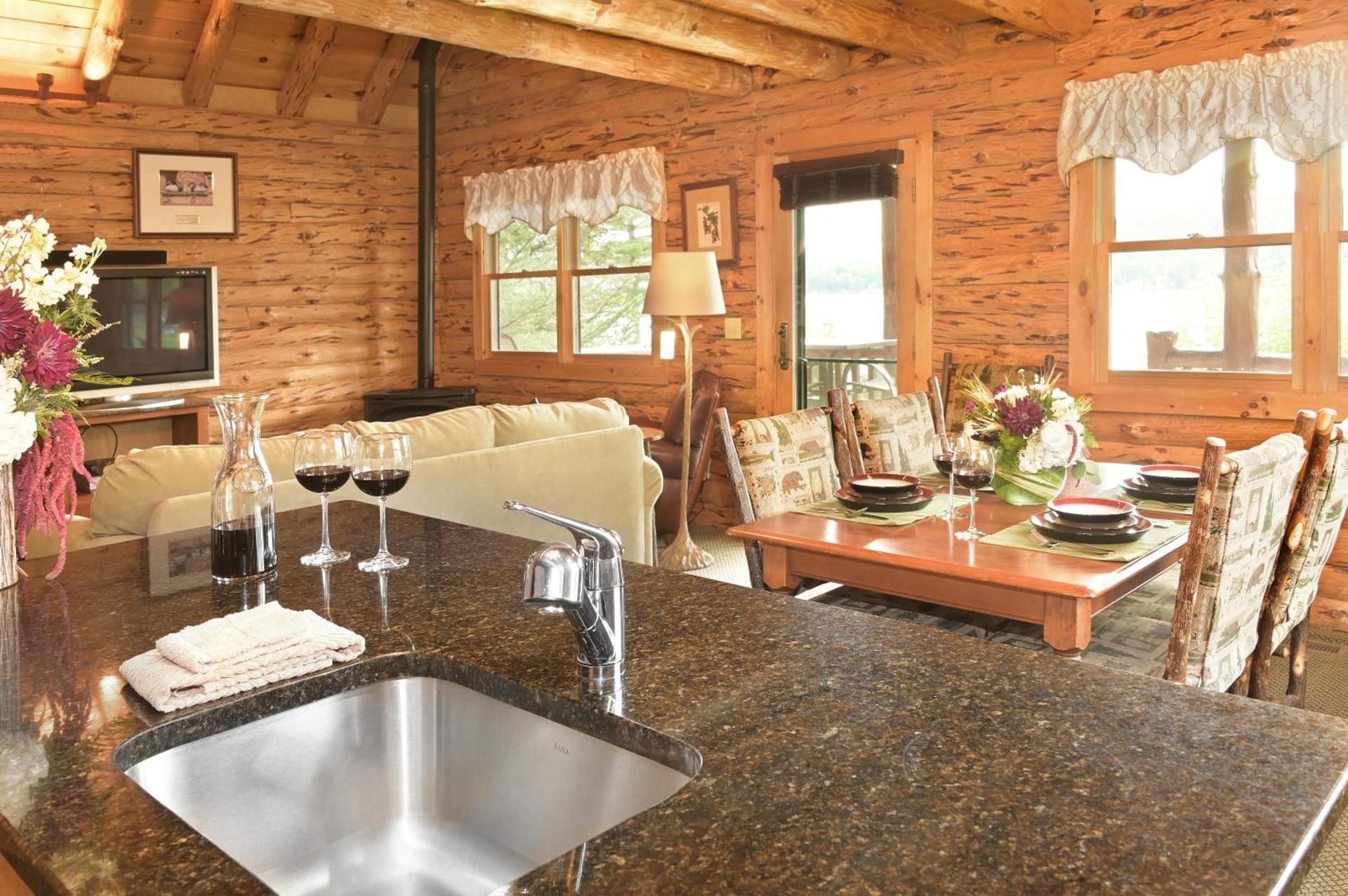 The Lodges at Cresthaven photo 12