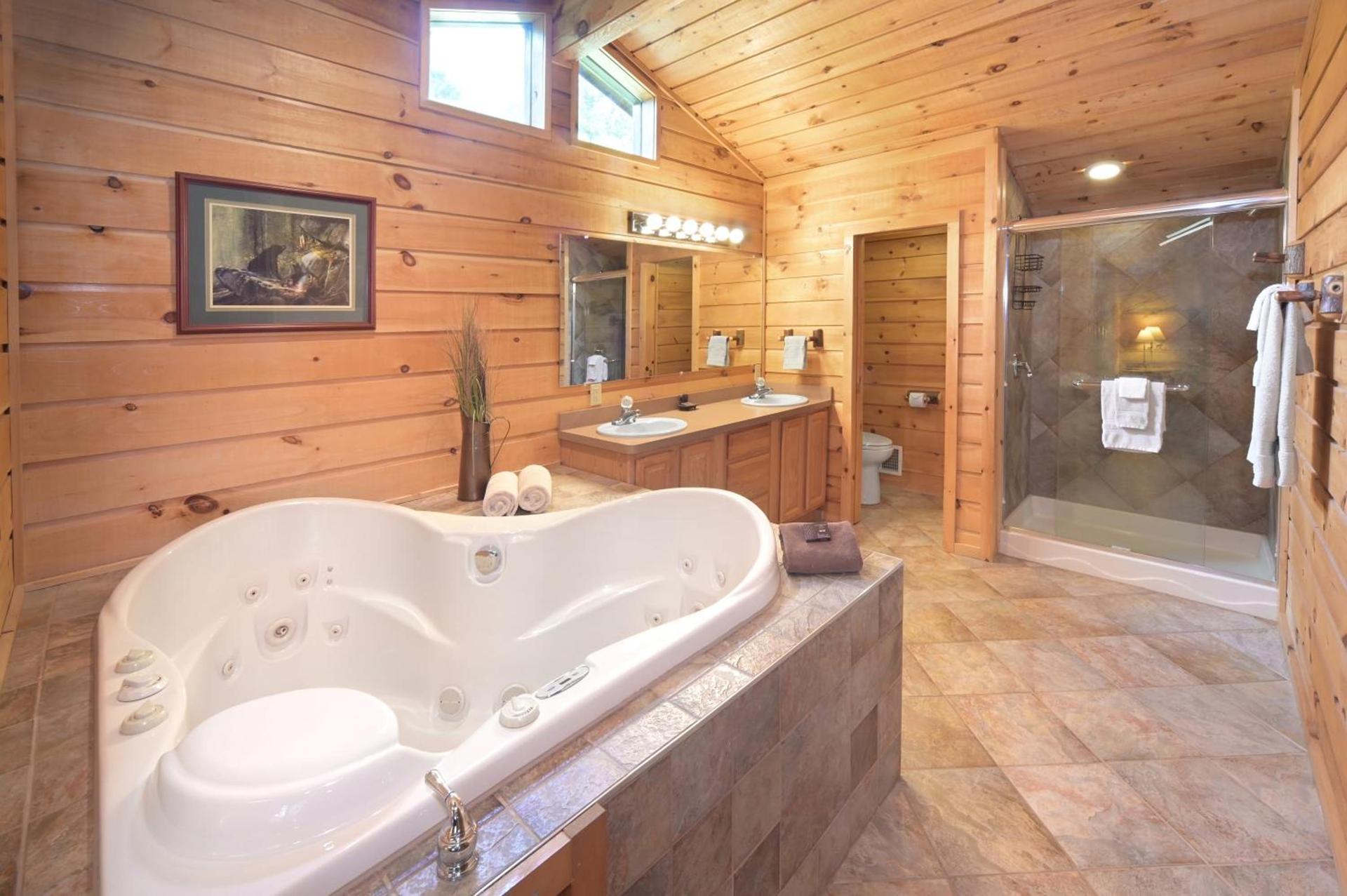 The Lodges at Cresthaven photo 10