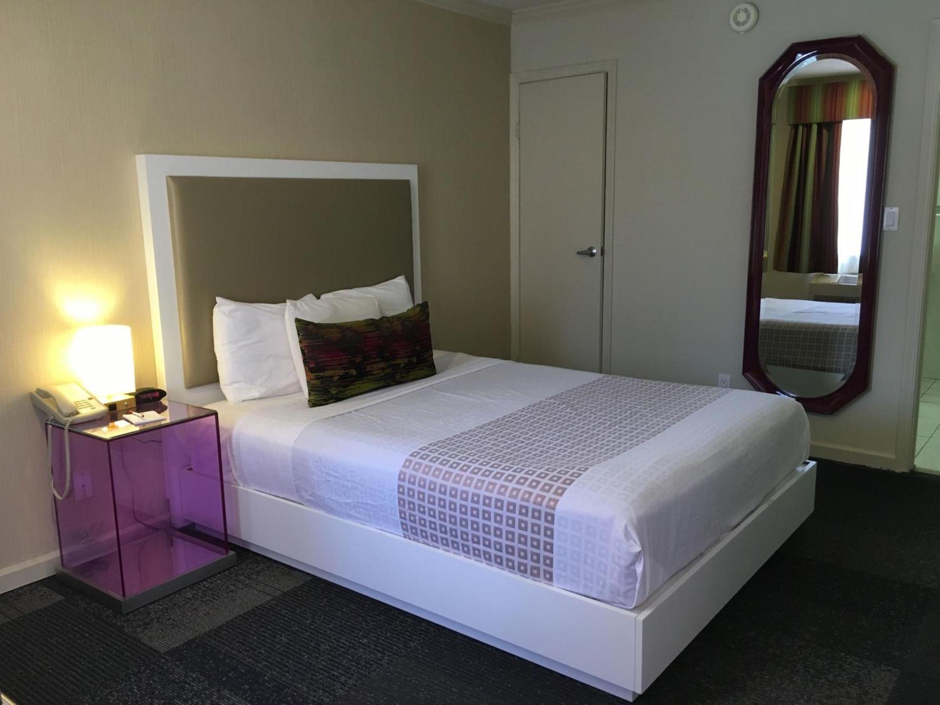 Inn at Golden Gate photo 15