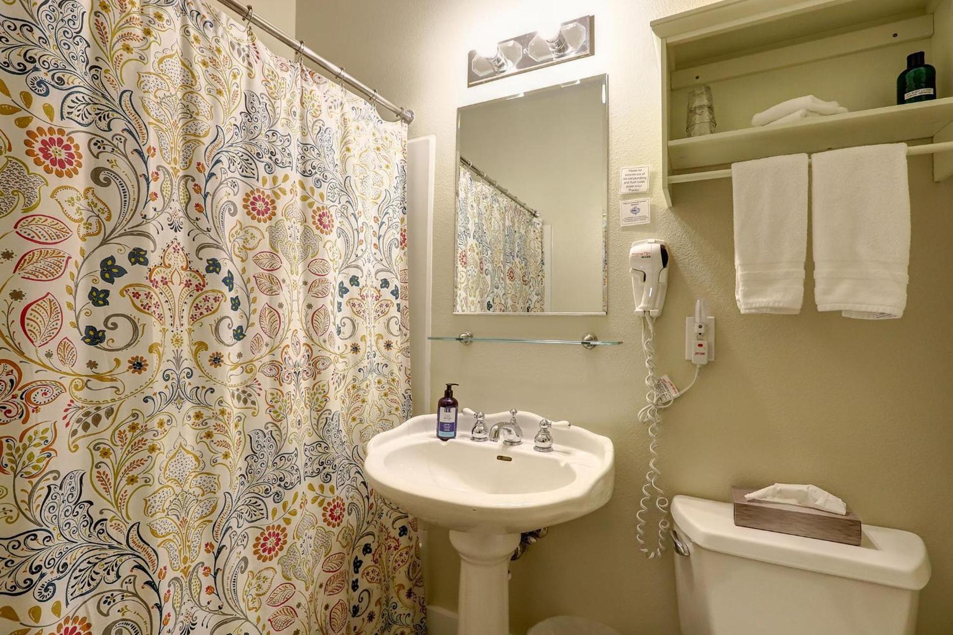 Broad Street Inn photo 18