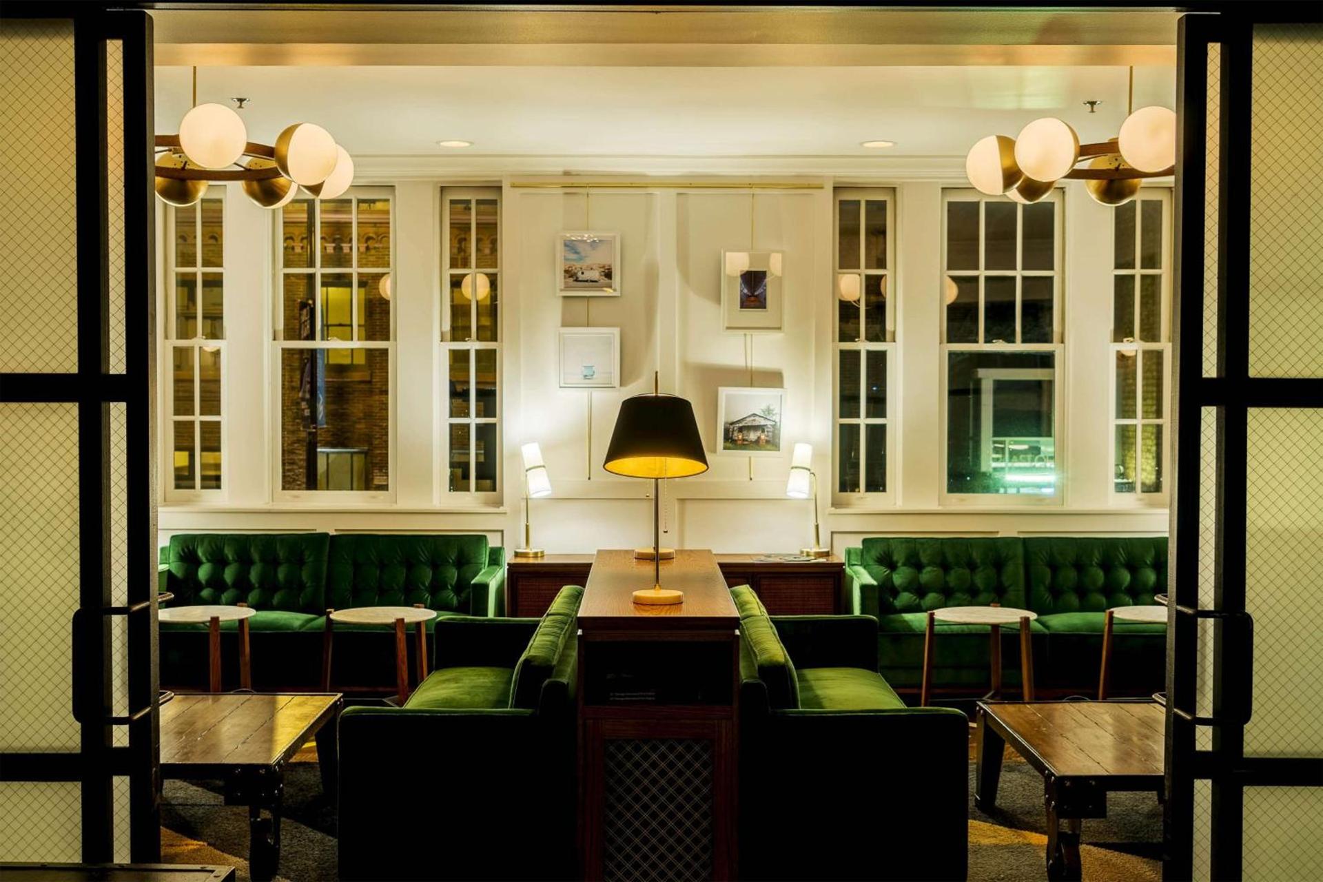ACME Hotel Chicago, Outset Collection by Hilton photo 15