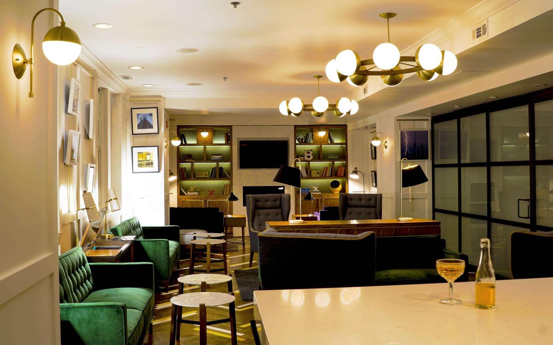 ACME Hotel Chicago, Outset Collection by Hilton photo 12
