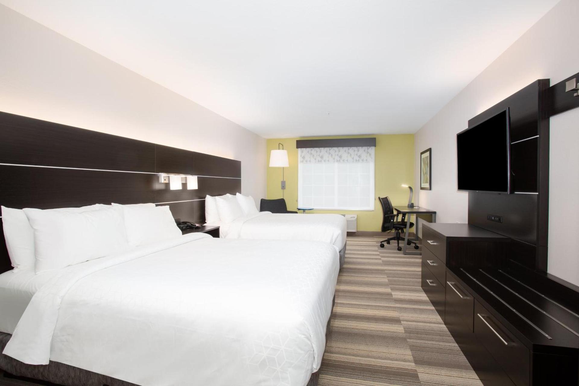 Holiday Inn Express & Suites Lincoln City by IHG photo 27