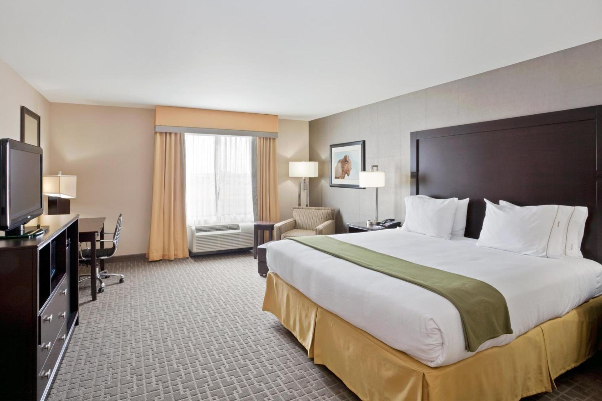 Holiday Inn Express Hays by IHG photo 14