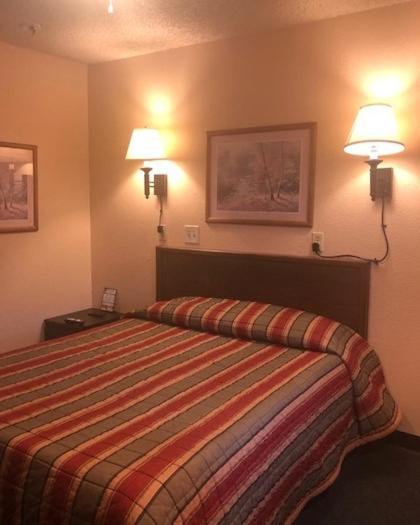 Luxury Inn photo 7