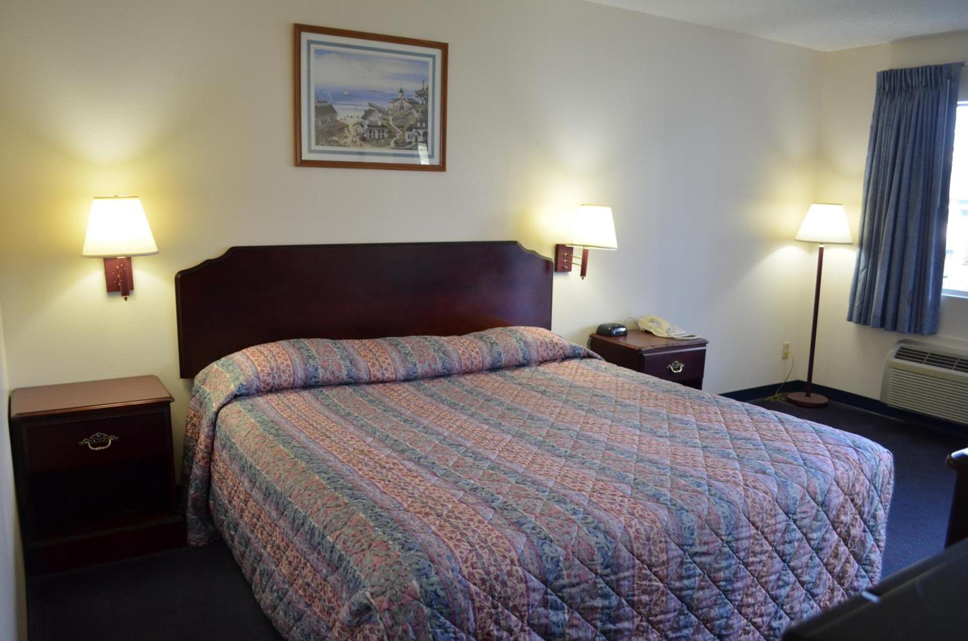 American Inn and Suites White Hall photo 21