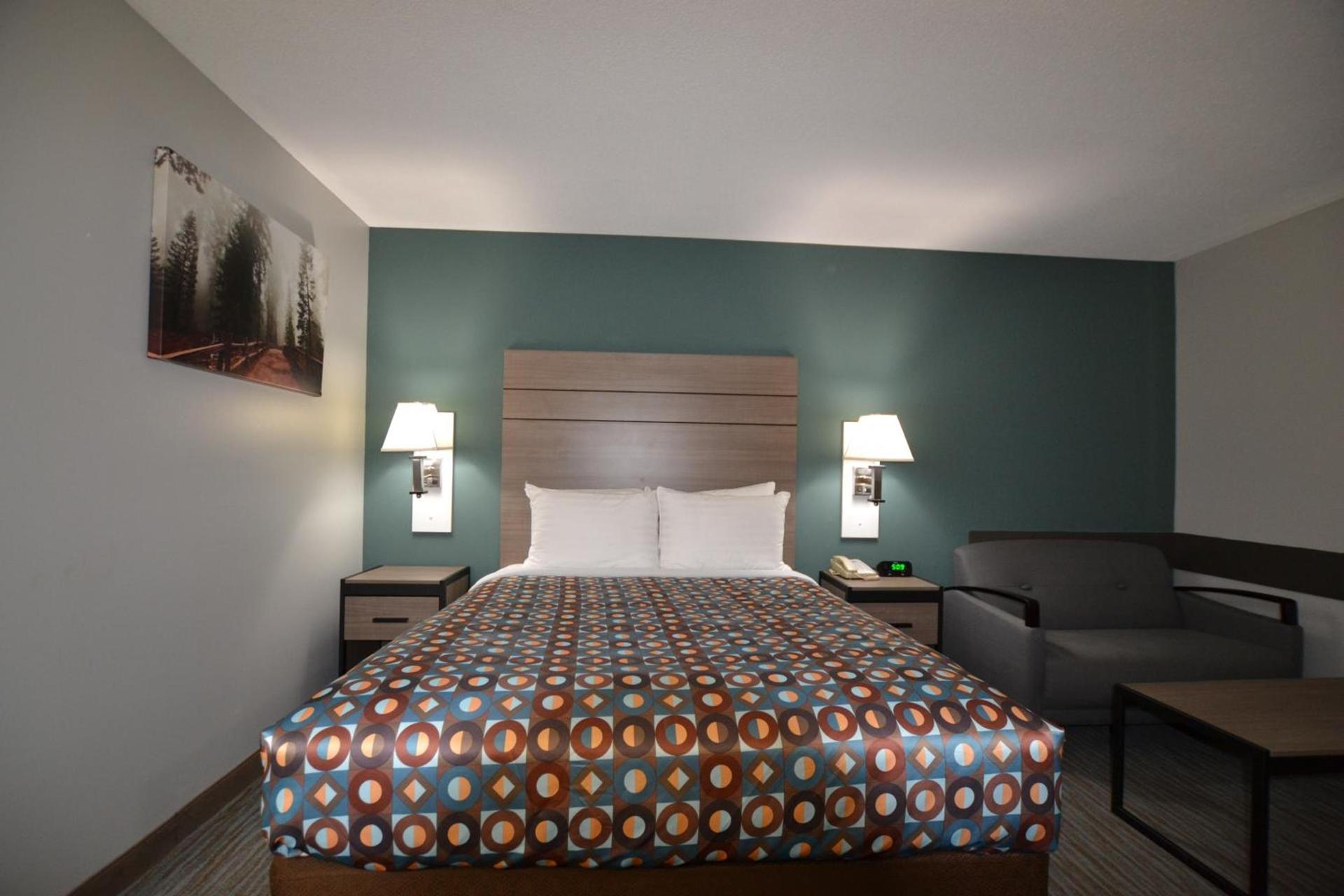 Countryside Inn & Suites Omaha East-Council Bluffs IA photo 40