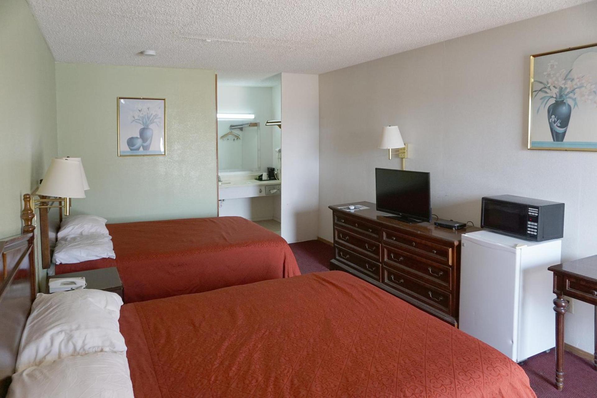 OYO Hotel Altus N Main St photo 13