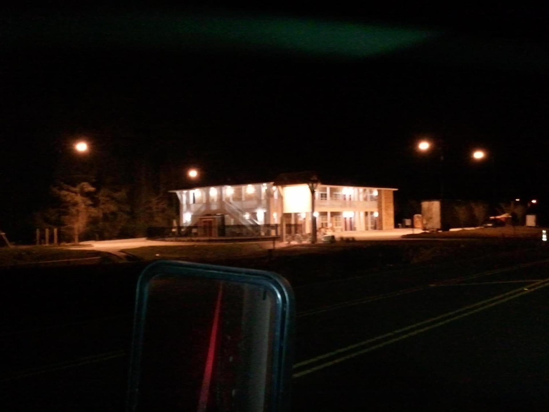 Topsail Shores Inn photo 21