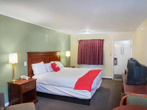 Rest Inn - Extended Stay, I-40 Airport, Wedding & Event Center photo 15