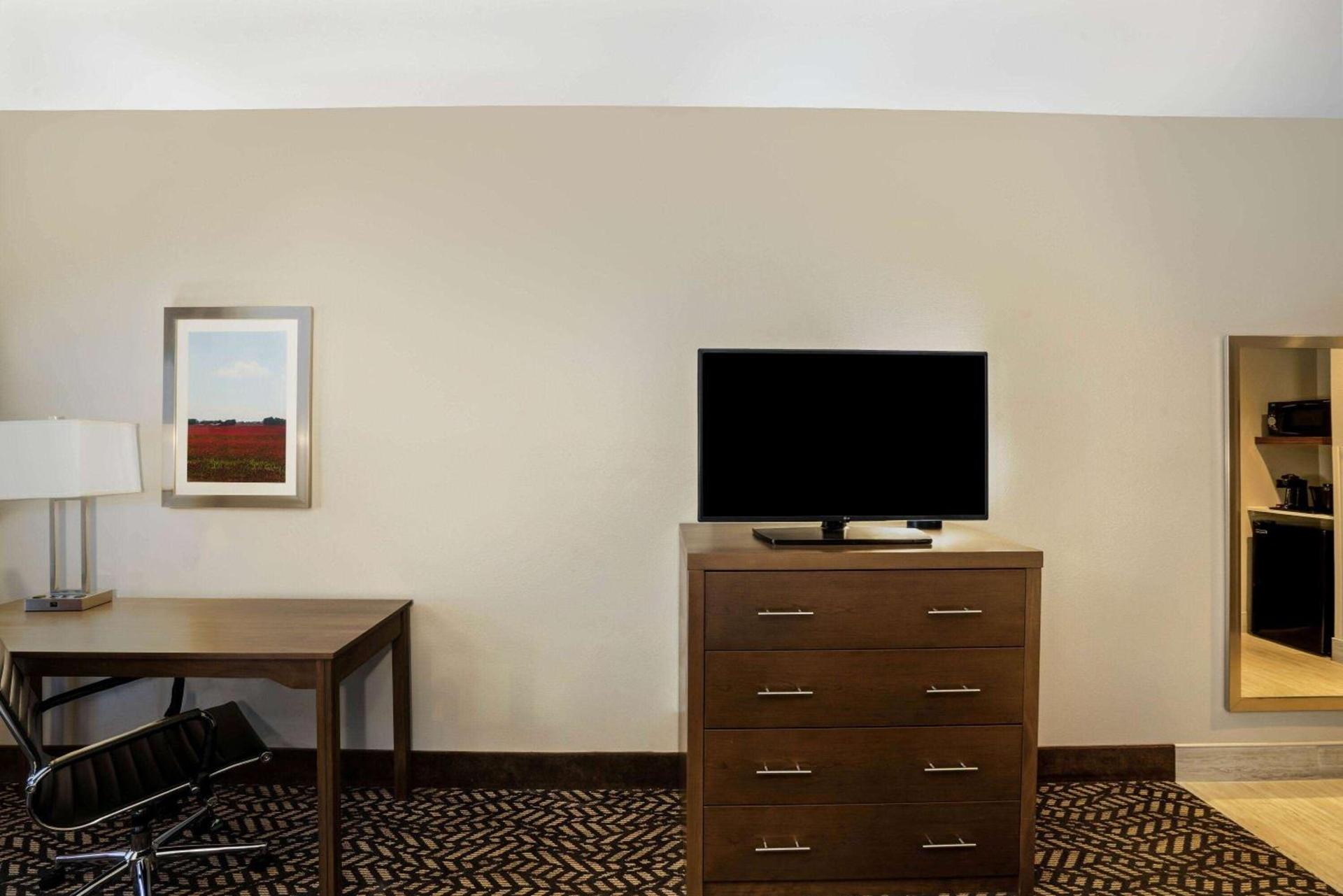 La Quinta by Wyndham Tuscaloosa McFarland photo 19