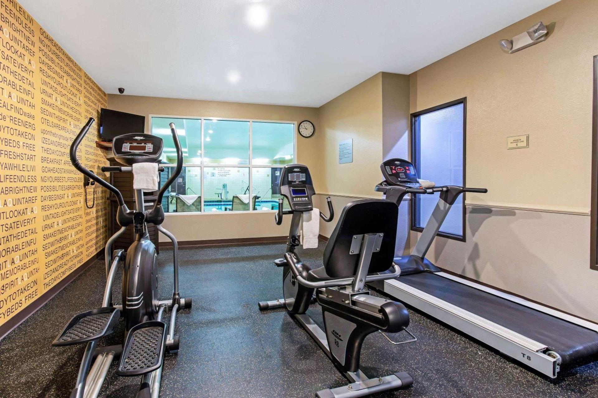 La Quinta by Wyndham Denver Gateway Park photo 5