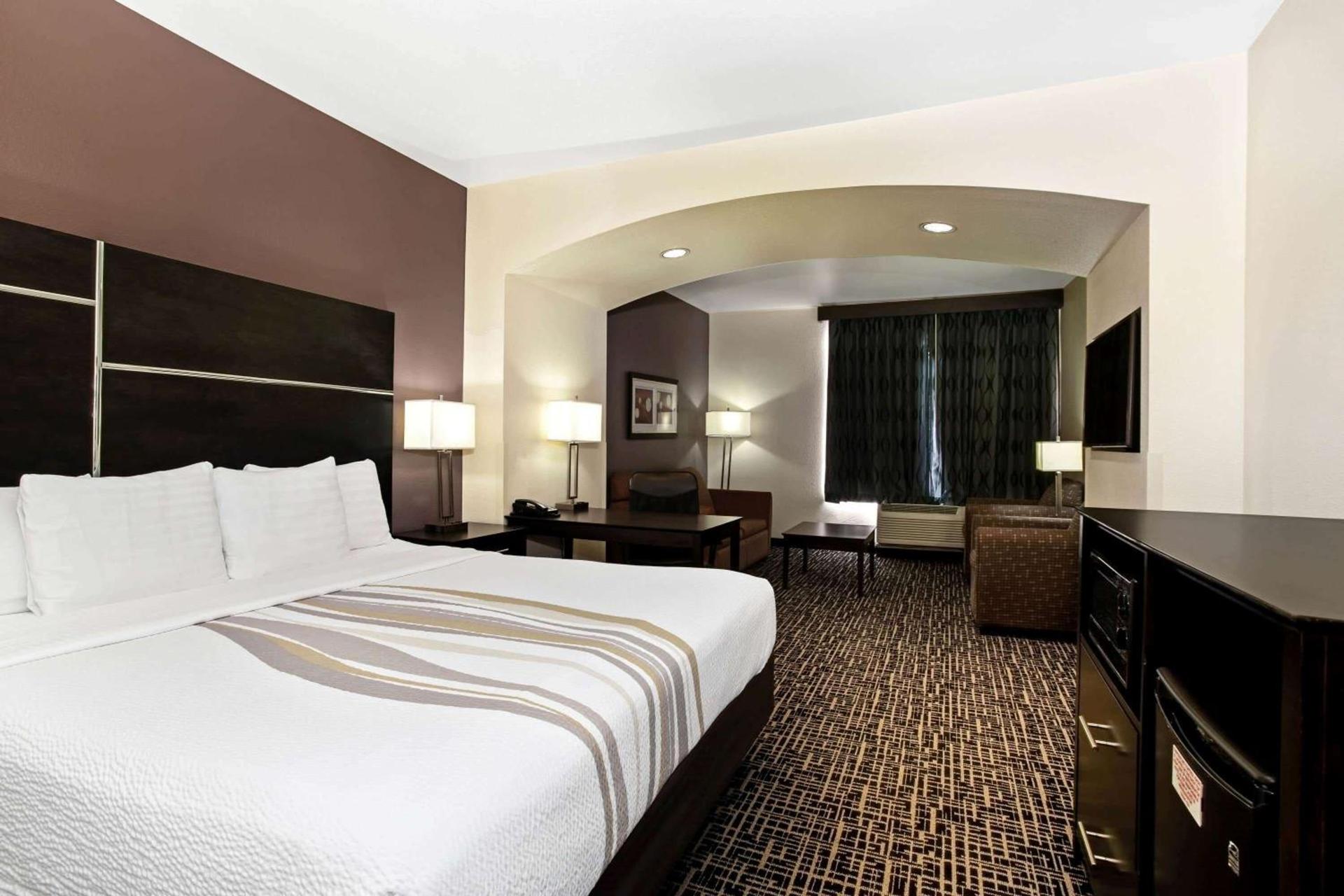 La Quinta by Wyndham Denver Gateway Park photo 20