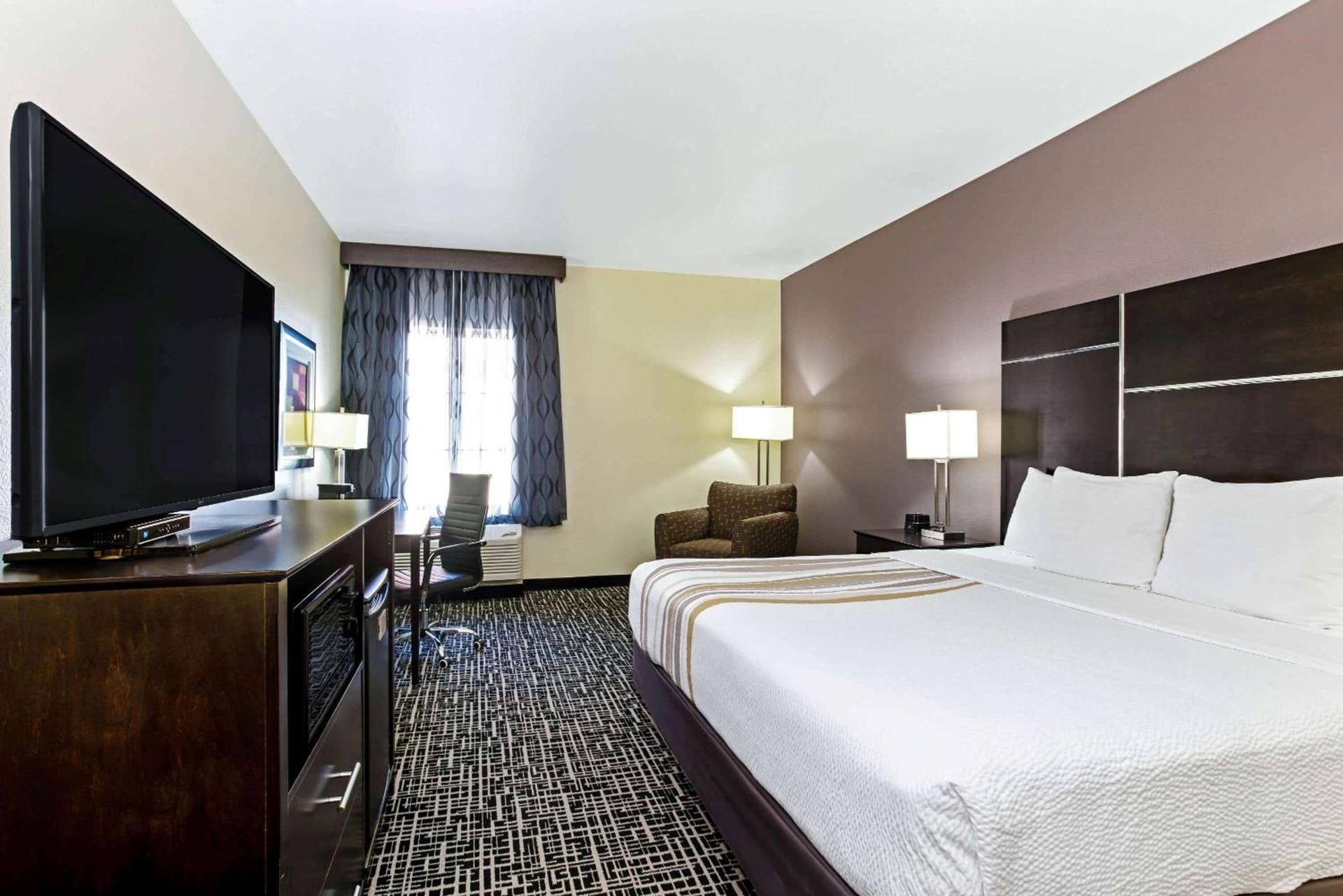 La Quinta by Wyndham Denver Gateway Park photo 15