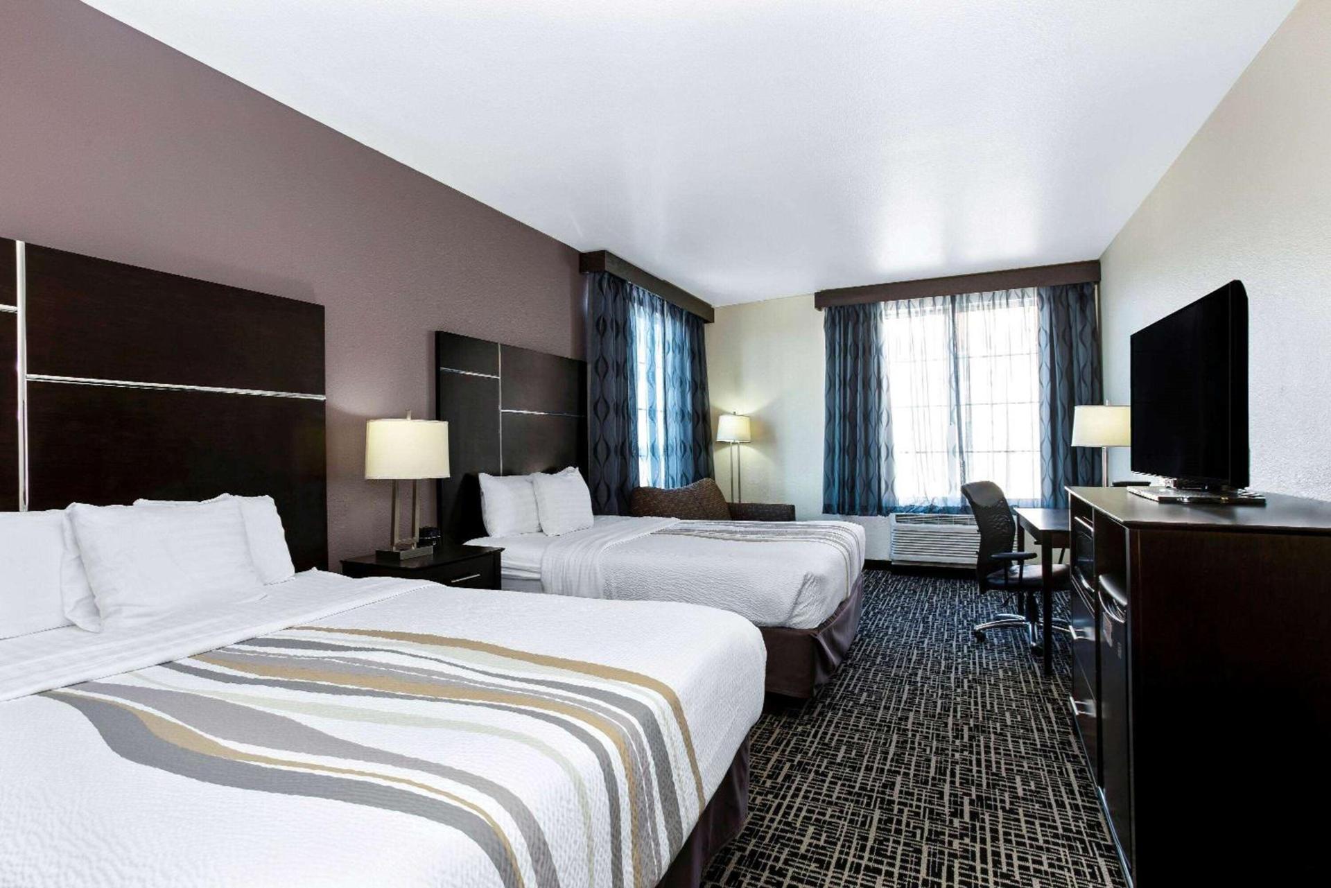 La Quinta by Wyndham Denver Gateway Park photo 10