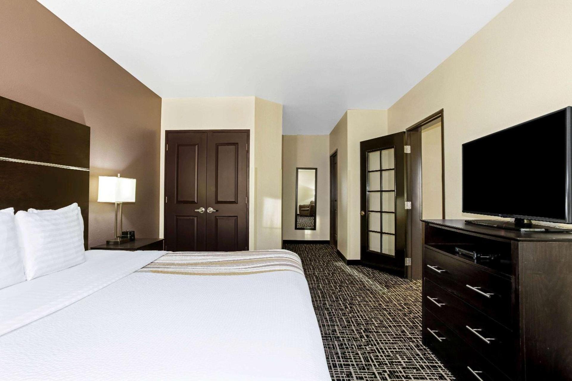La Quinta by Wyndham Denver Gateway Park photo 8