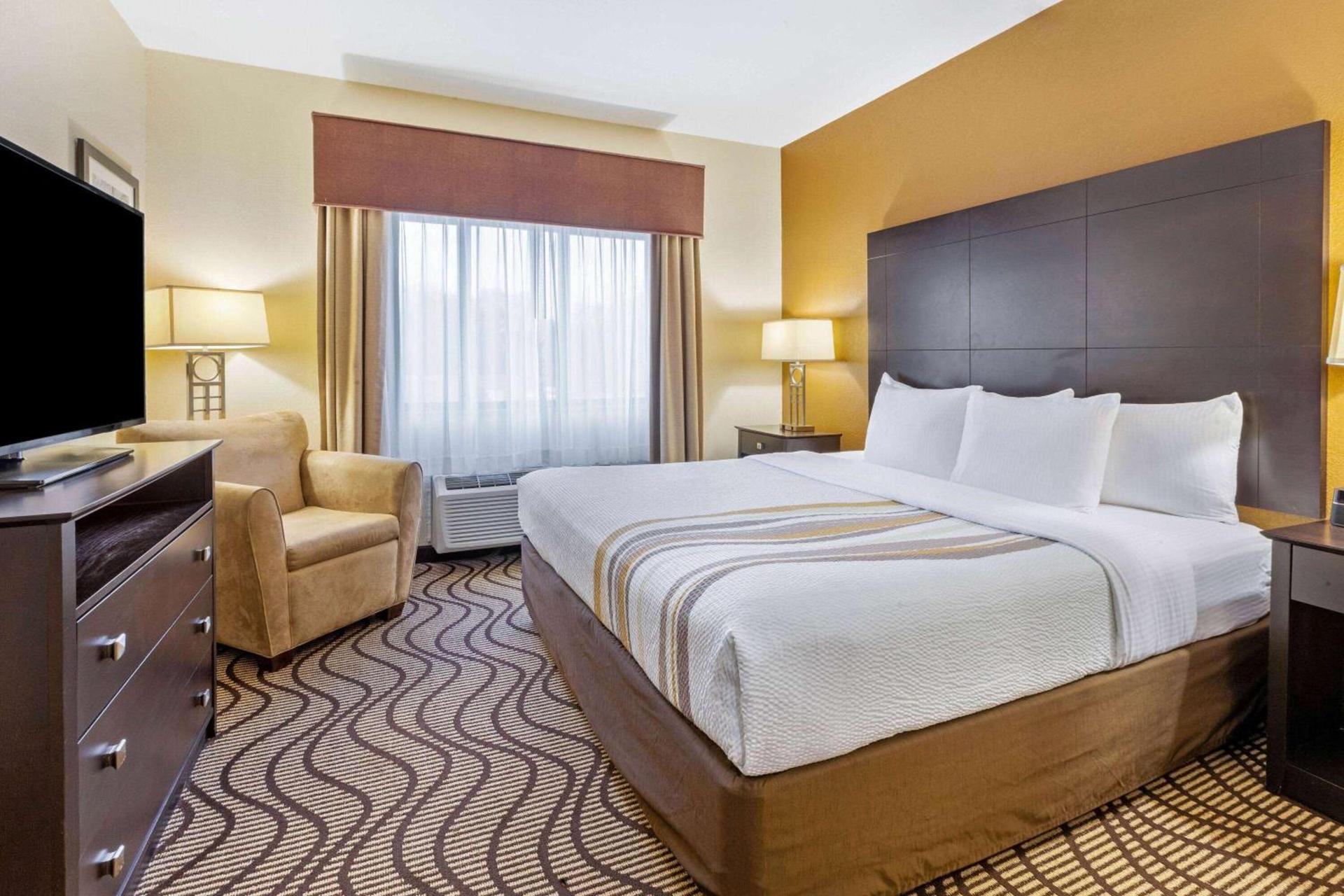 La Quinta by Wyndham South Bend photo 24