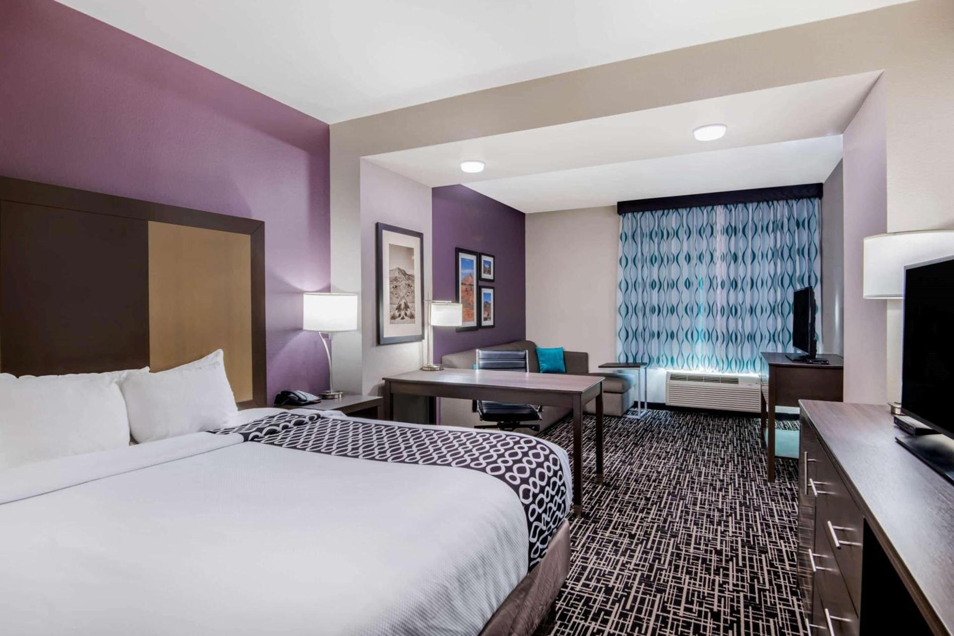La Quinta by Wyndham Pampa photo 28