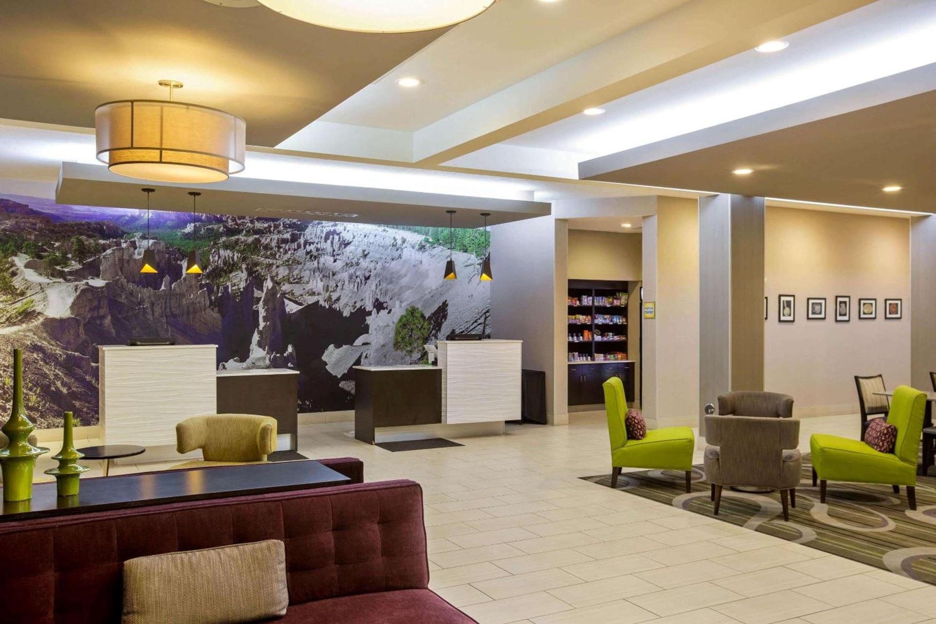 La Quinta by Wyndham Cedar City photo 5