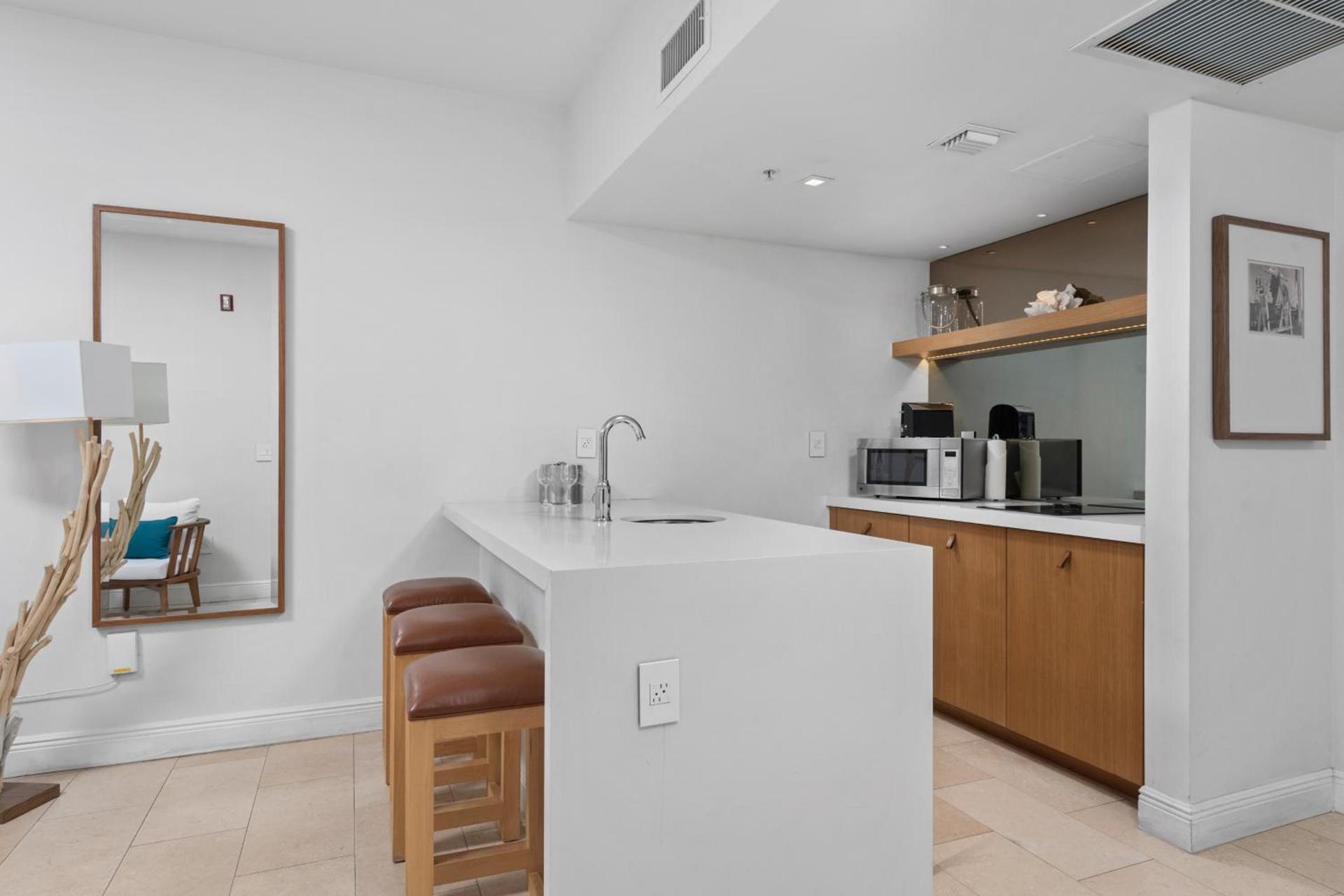 Bentley Hotel South Beach photo 15