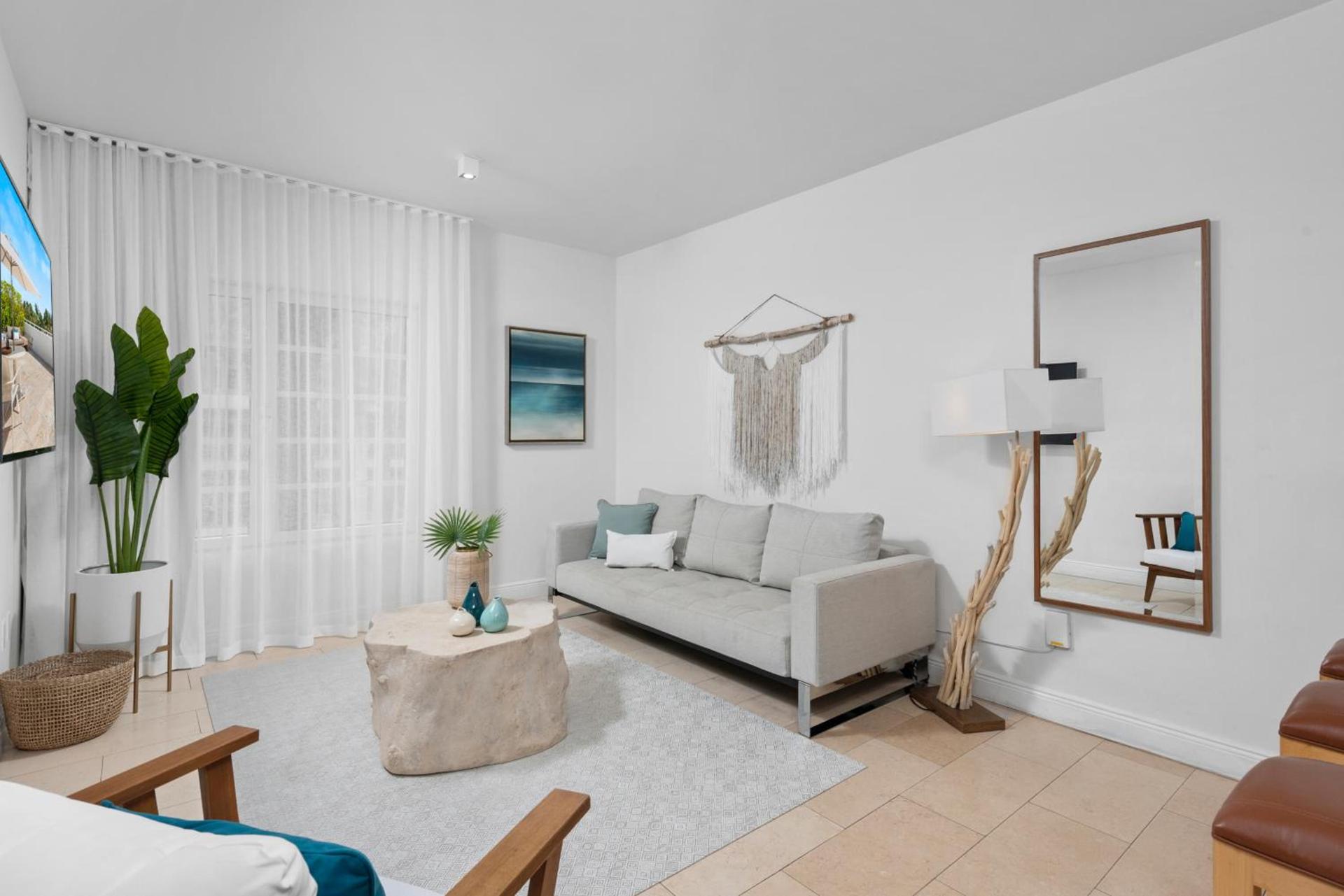 Bentley Hotel South Beach photo 16