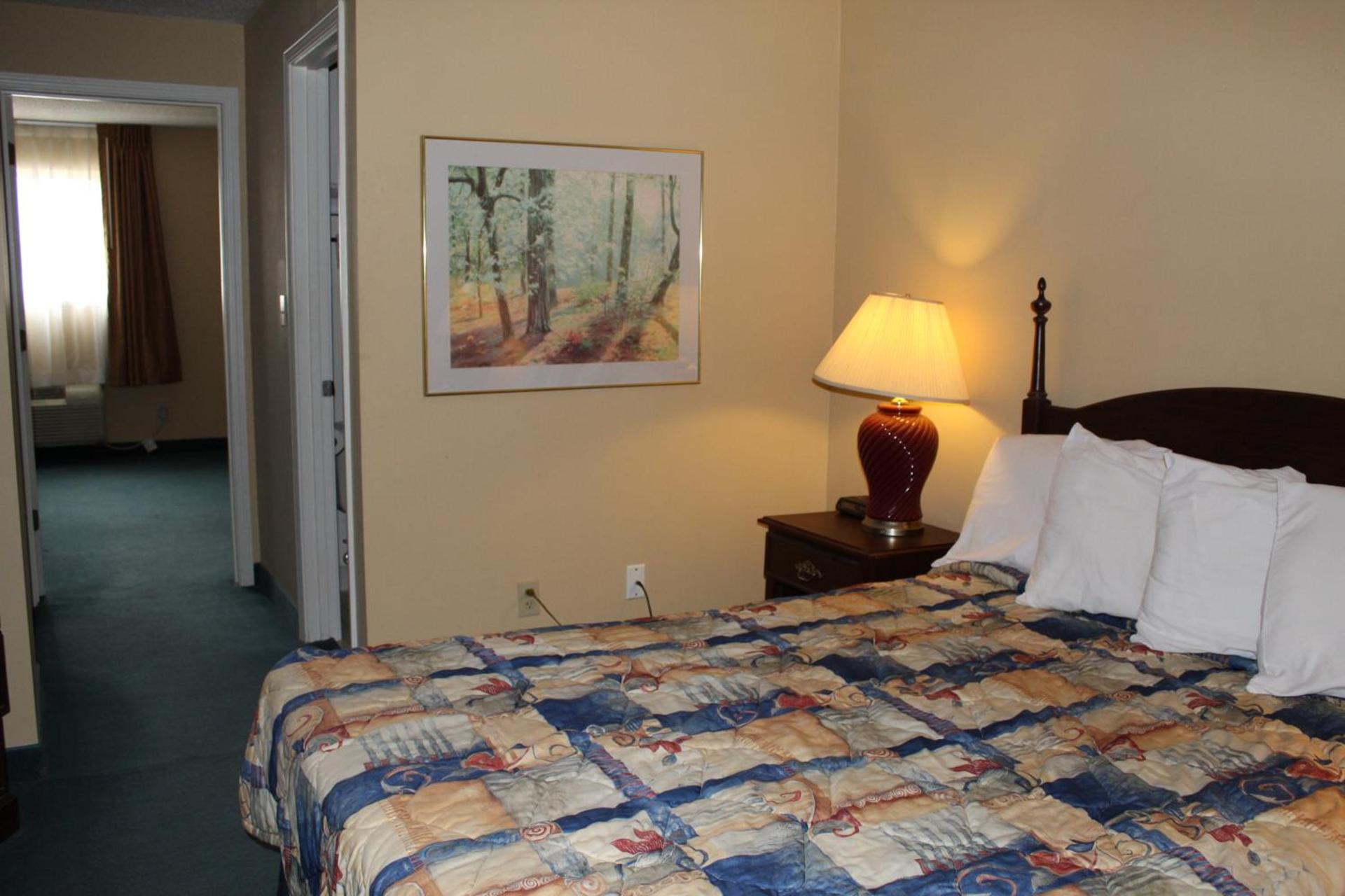 Mansion View Inn & Suites photo 13