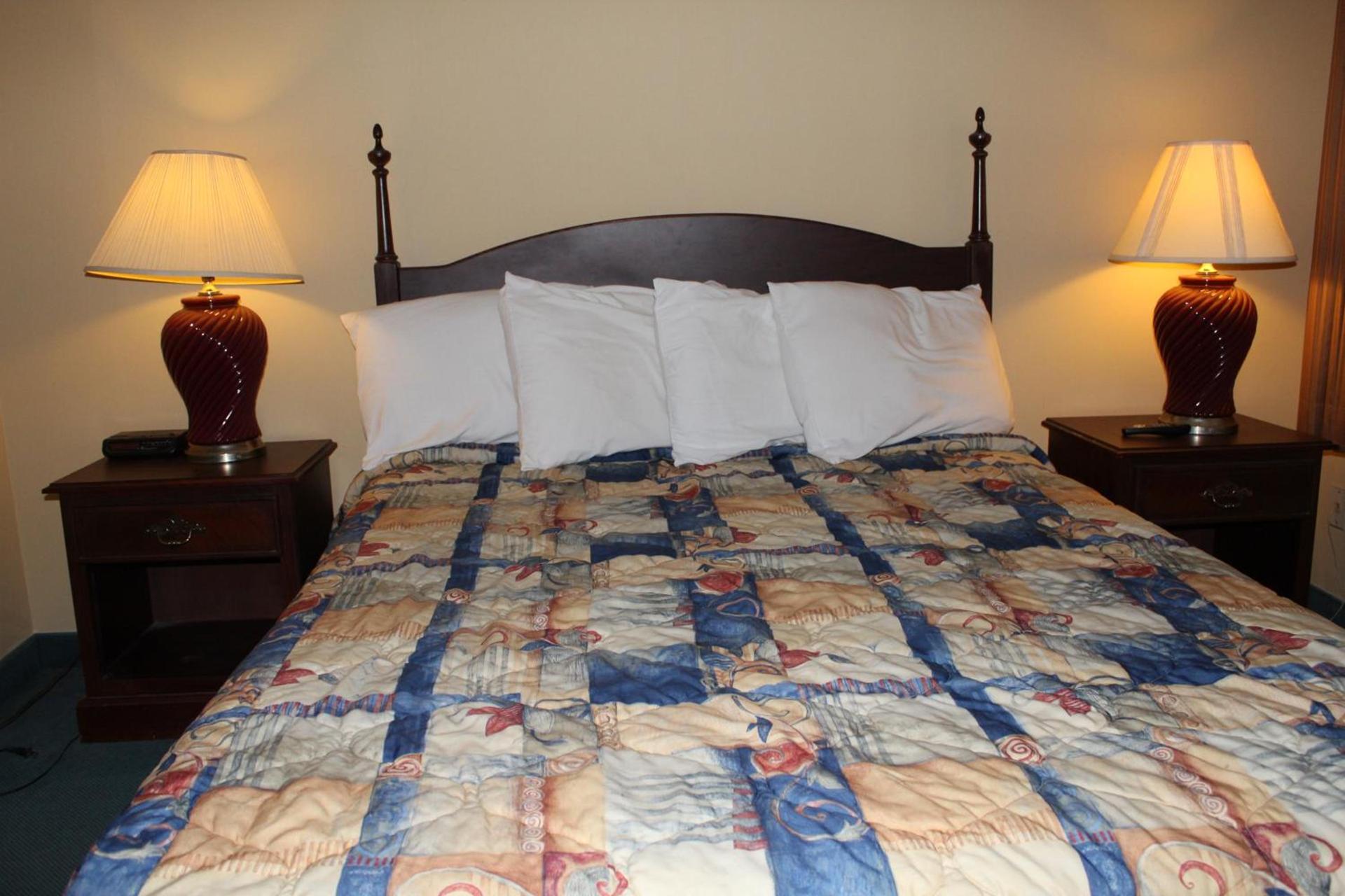 Mansion View Inn & Suites photo 11
