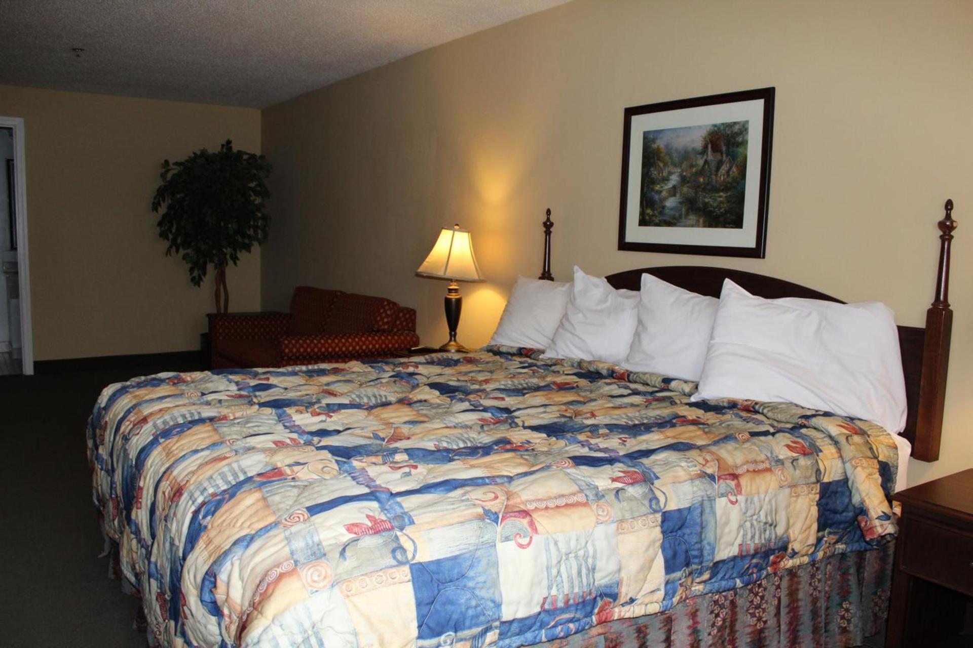 Mansion View Inn & Suites photo 3