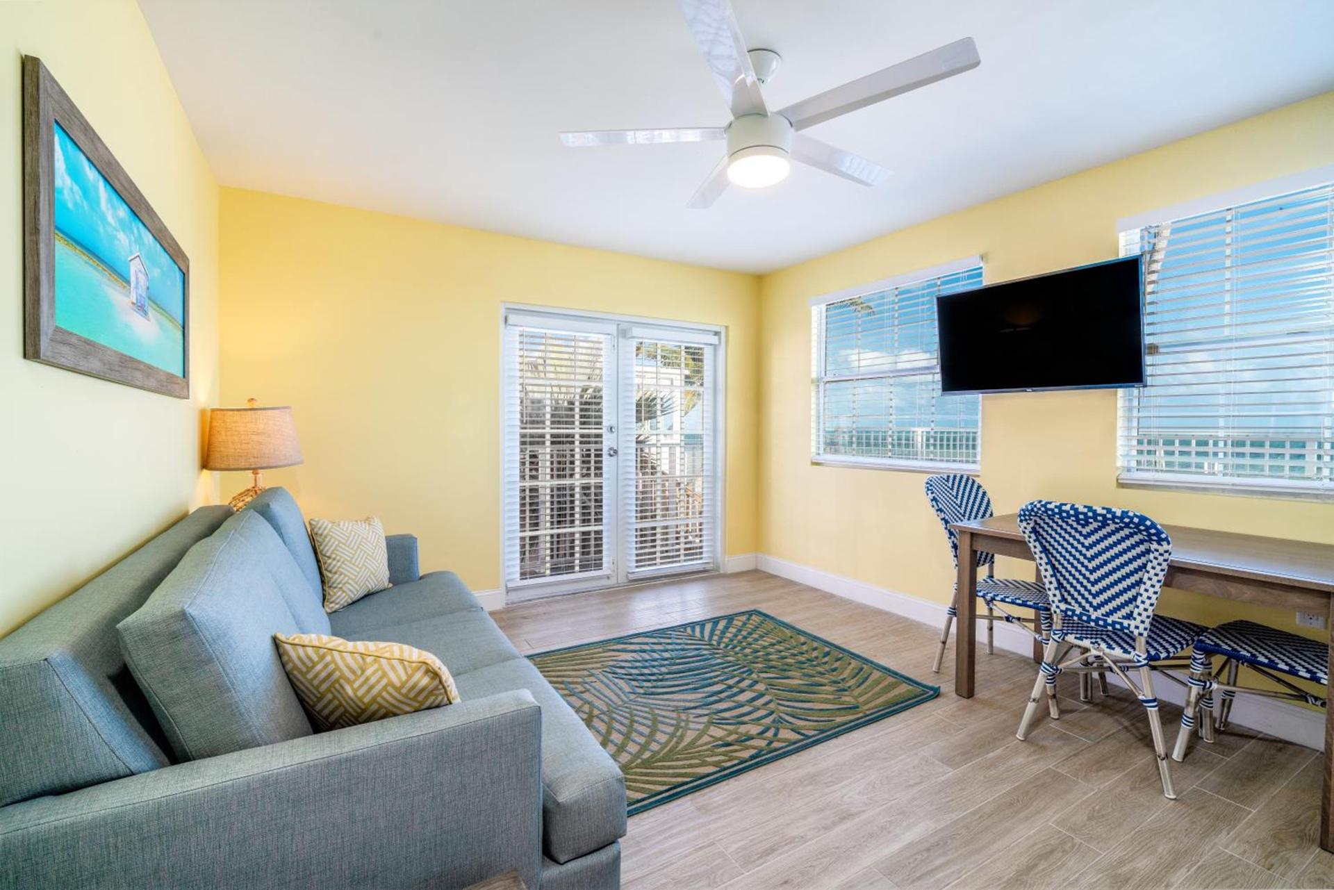 Rainbow Bend Resort photo 2