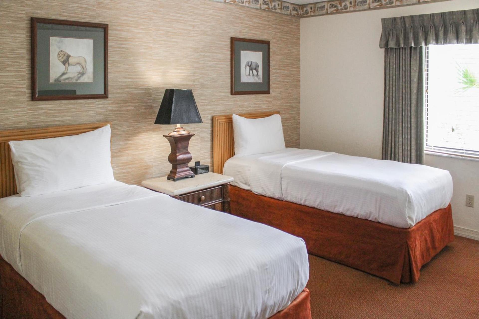 Parkway International Resort photo 4