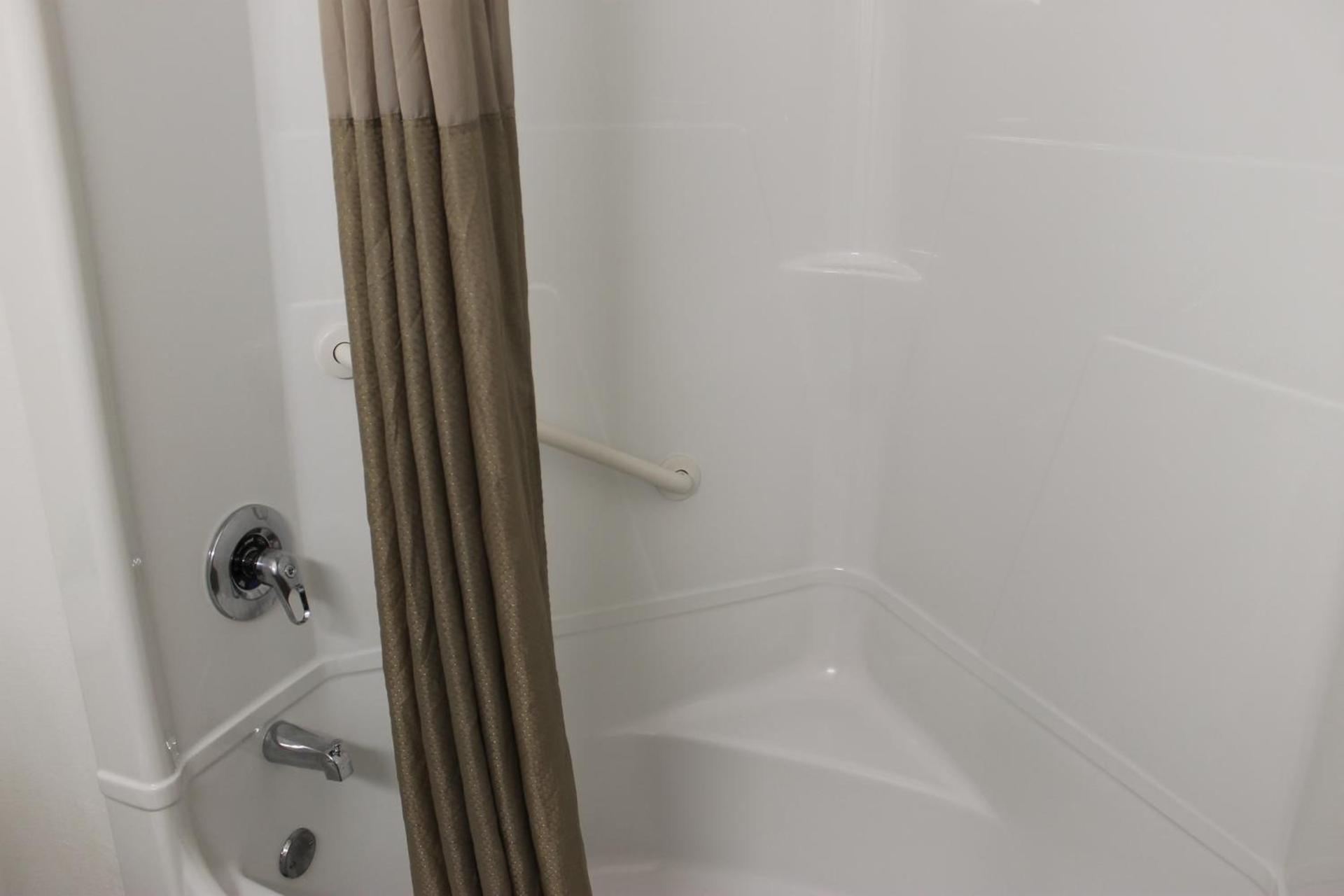 Motel 6-Terrell, TX photo 51