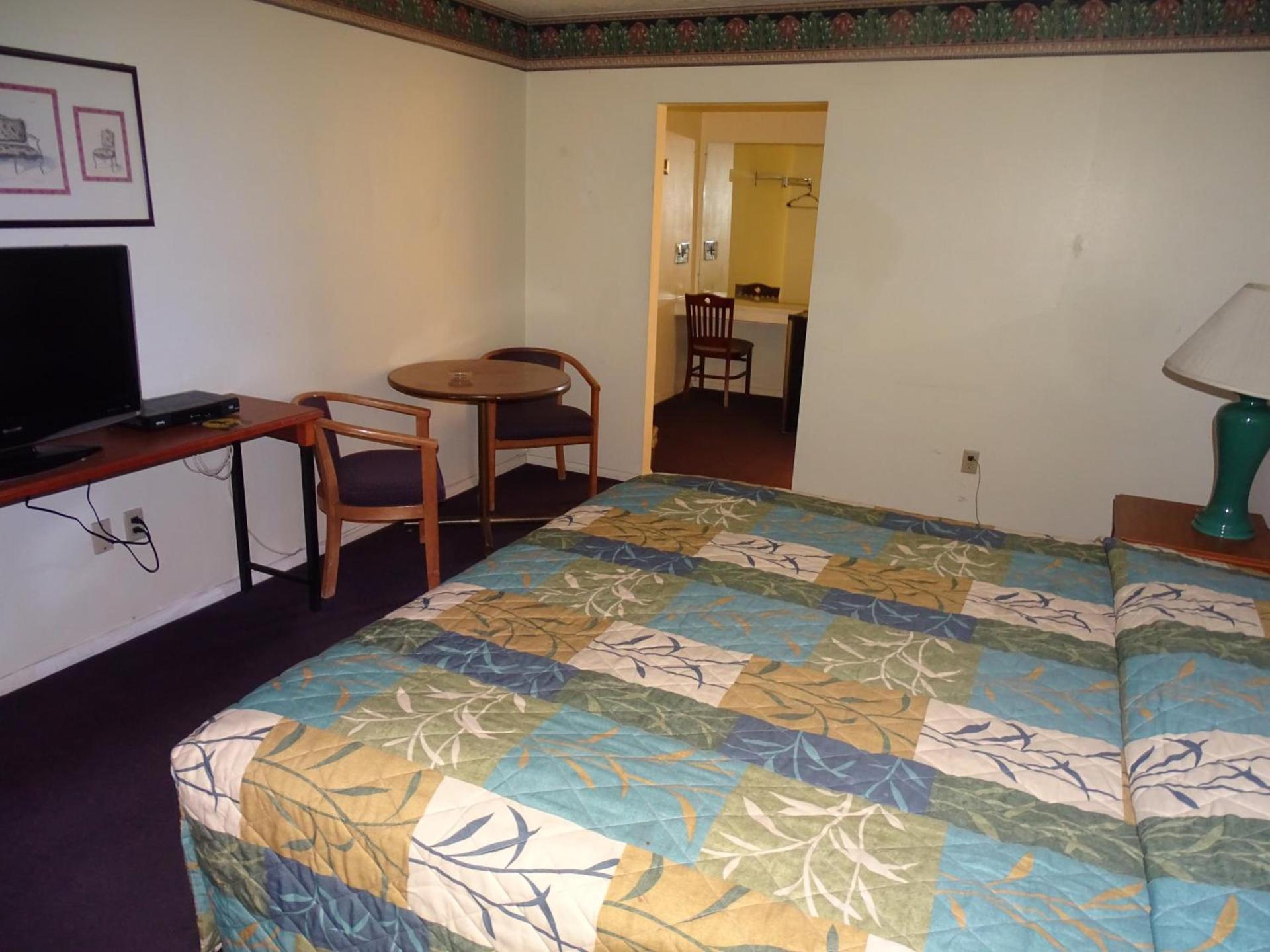Downtown Inn photo 7