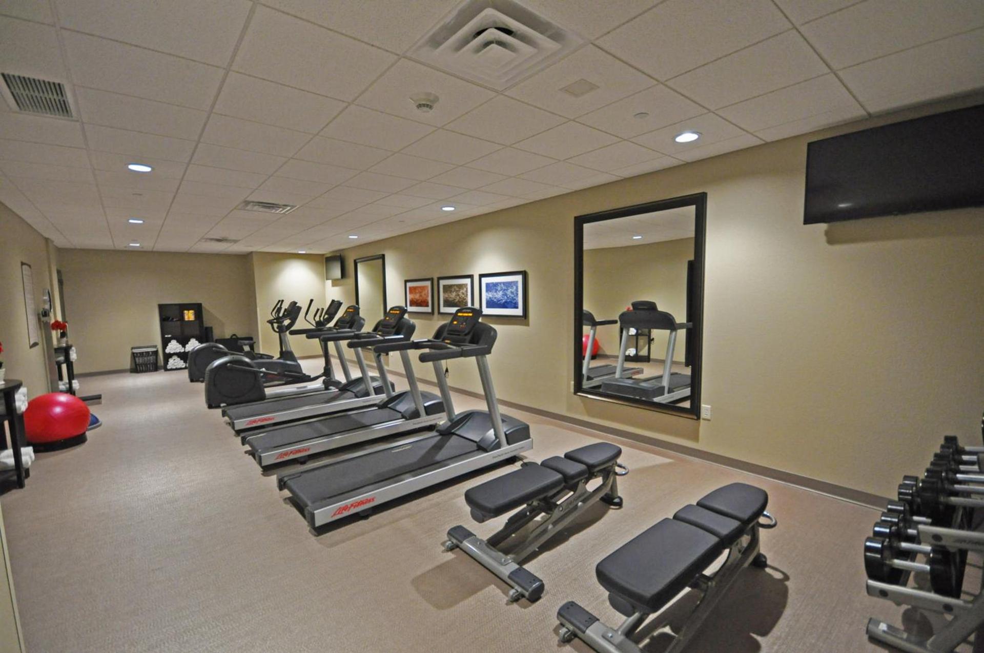 Staybridge Suites Eau Claire - Altoona by IHG photo 11