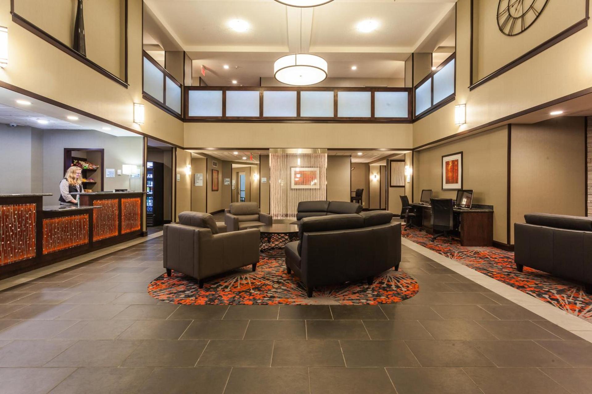Holiday Inn Express & Suites Rapid City by IHG photo 6