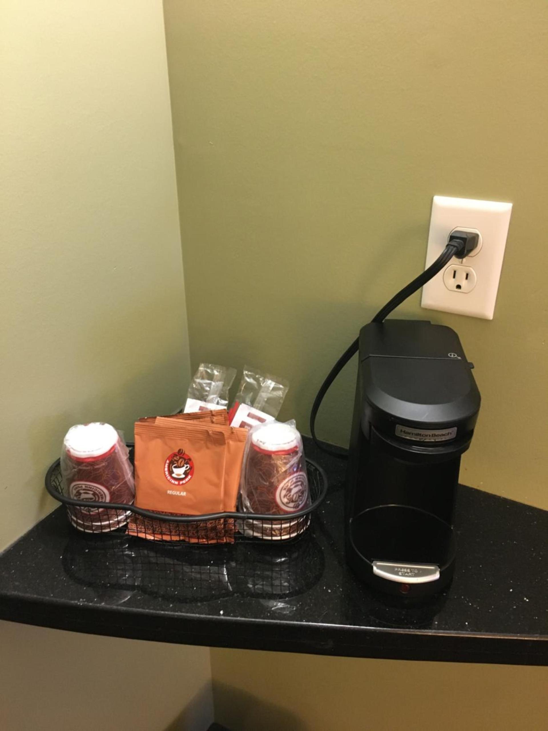 AmericInn by Wyndham Fairfield photo 11