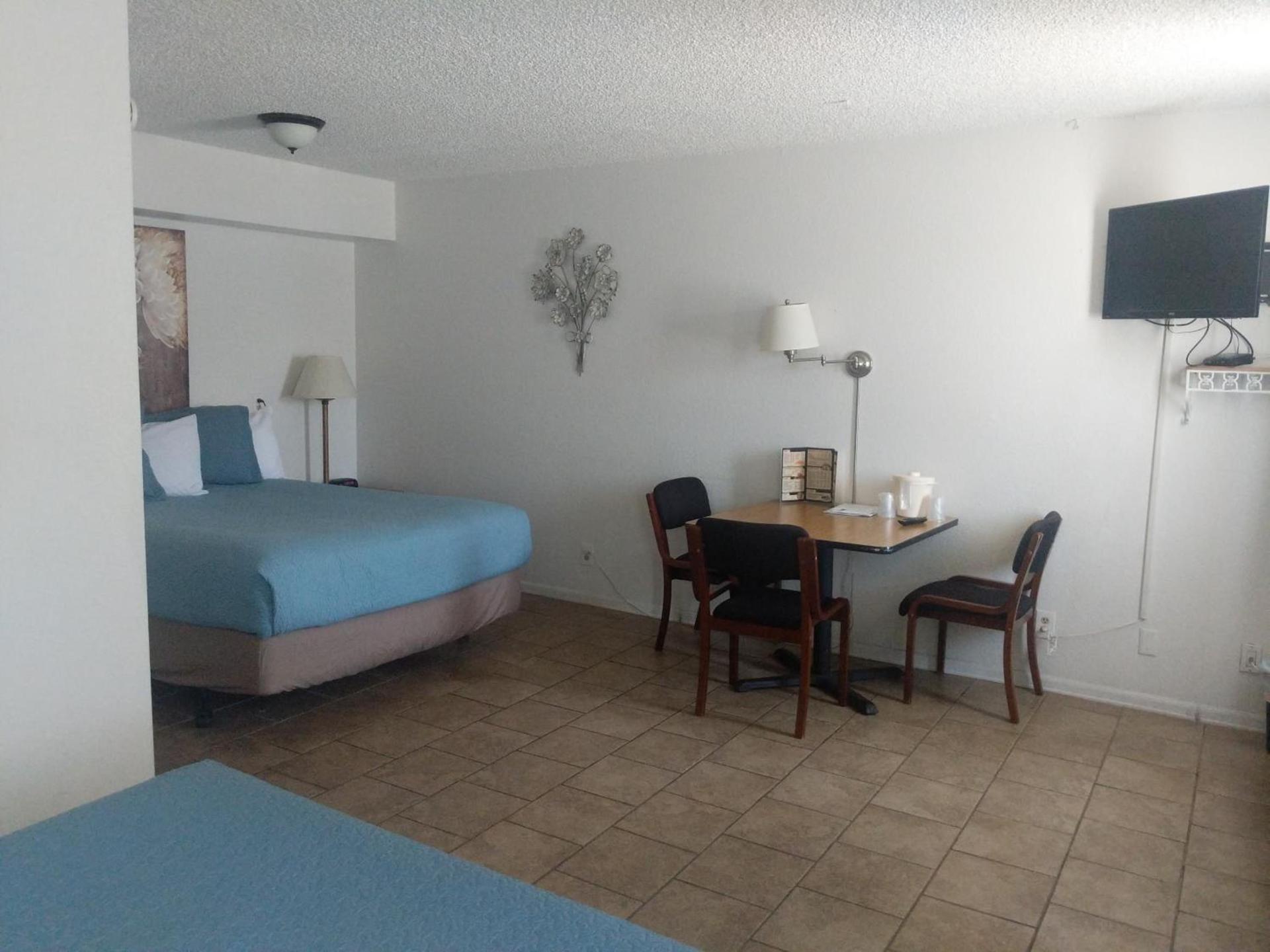 Little Daisy Motel photo 8