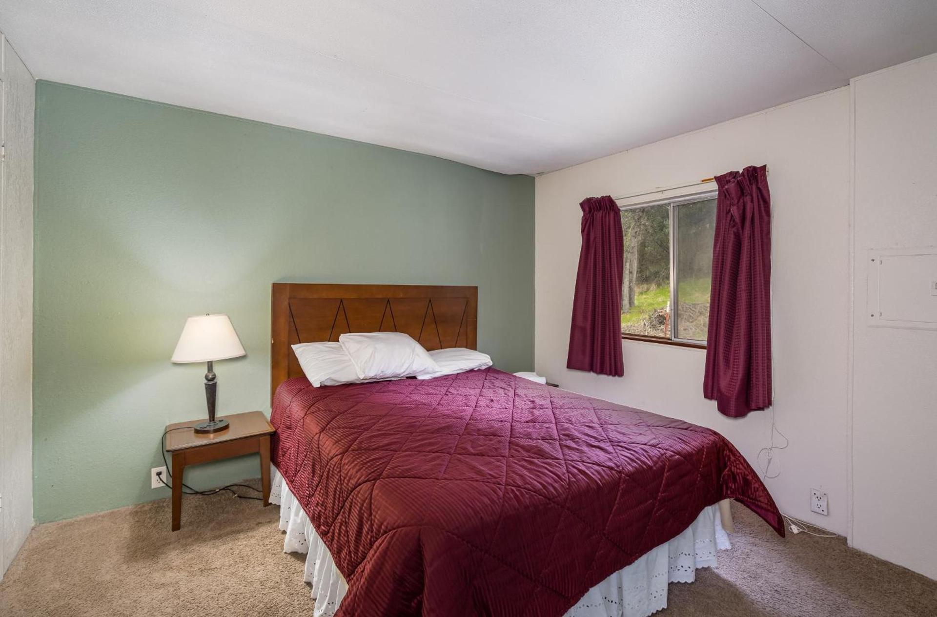 Mountain Trail Lodge and Vacation Rentals photo 80