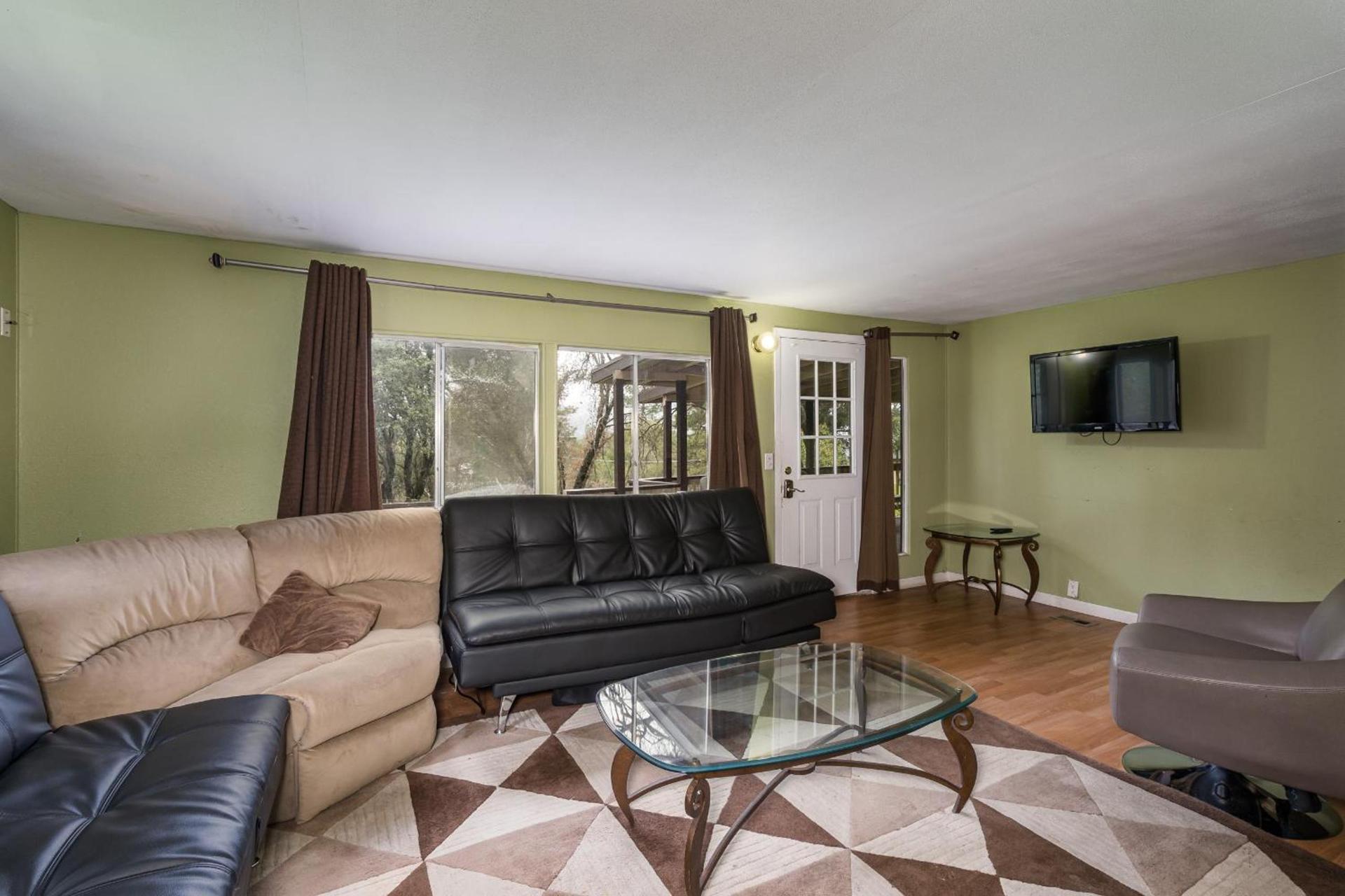Mountain Trail Lodge and Vacation Rentals photo 87