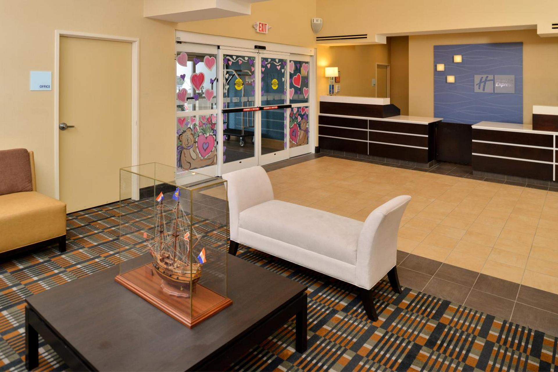 Holiday Inn Express & Suites Peekskill-Lower Hudson Valley by IHG photo 35