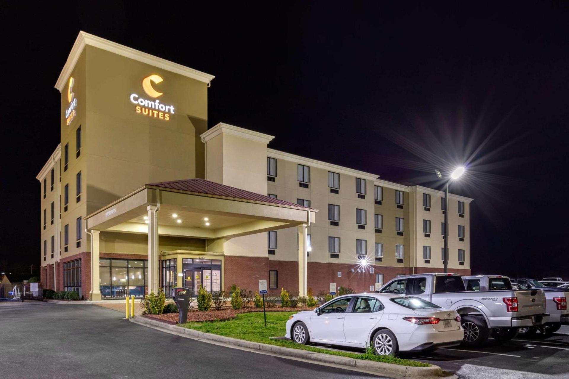 Spark by Hilton Pelham Birmingham I 65 photo 12