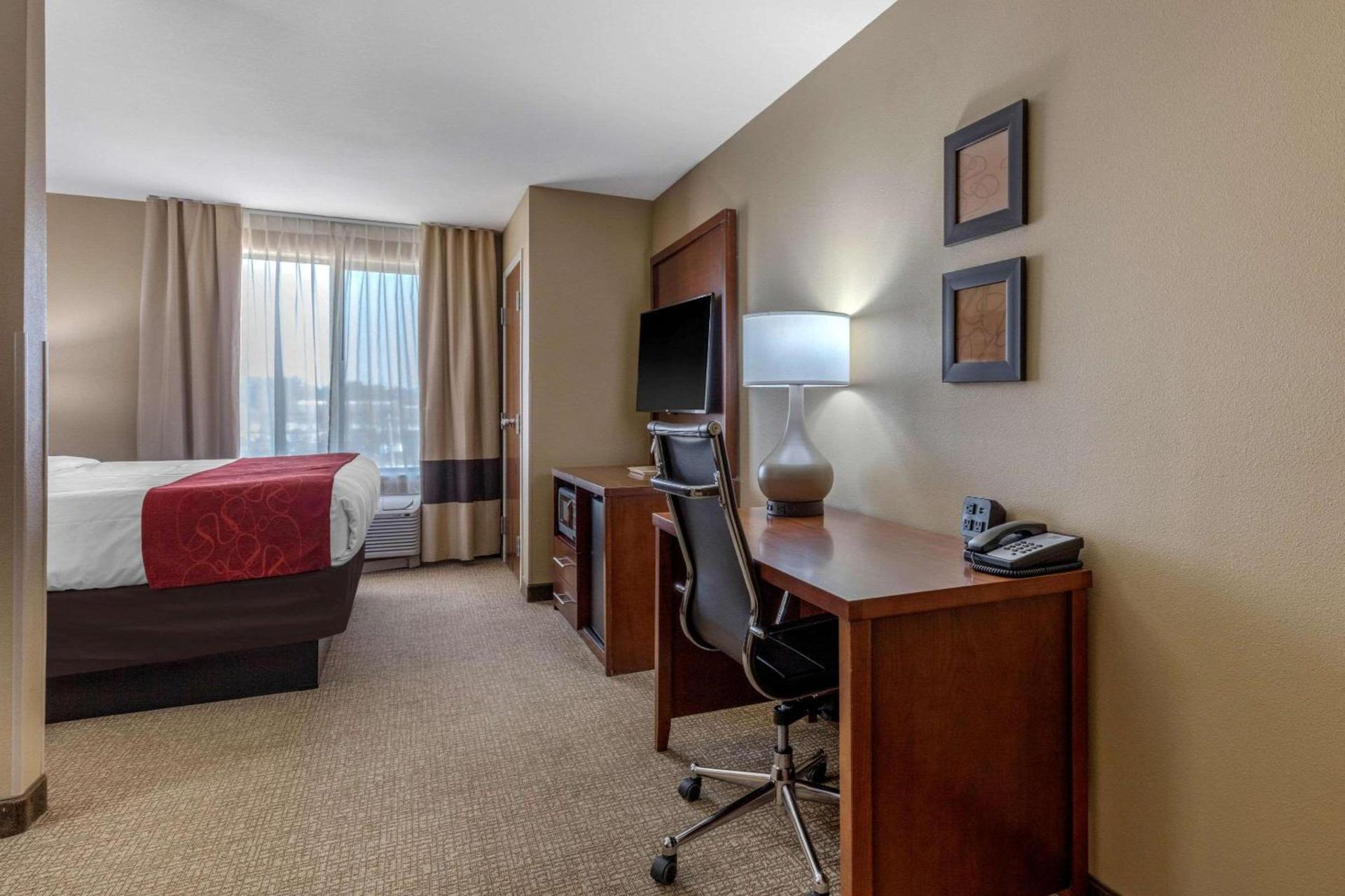 Spark by Hilton Pelham Birmingham I 65 photo 22