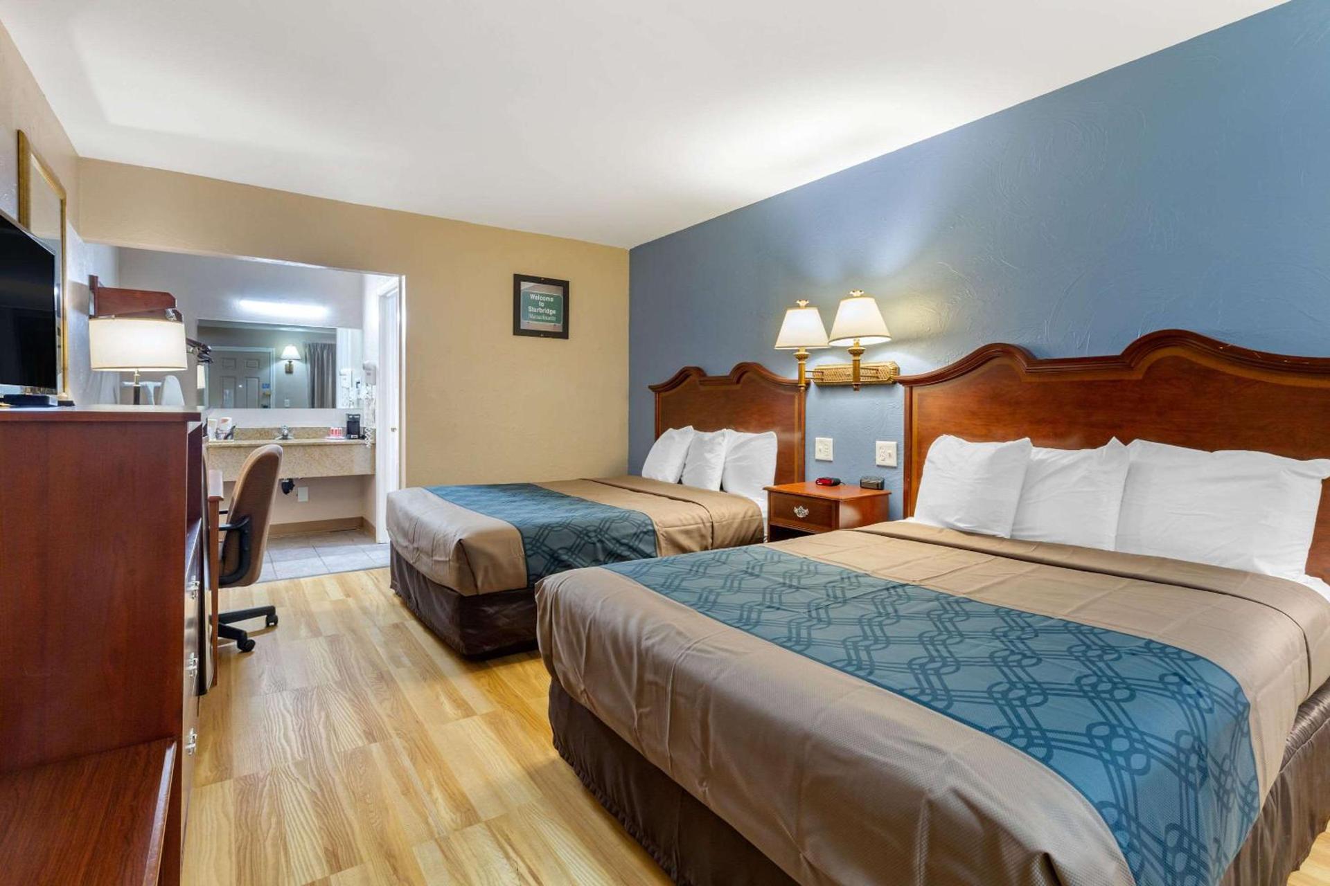 Econo Lodge Sturbridge Route 20 photo 35